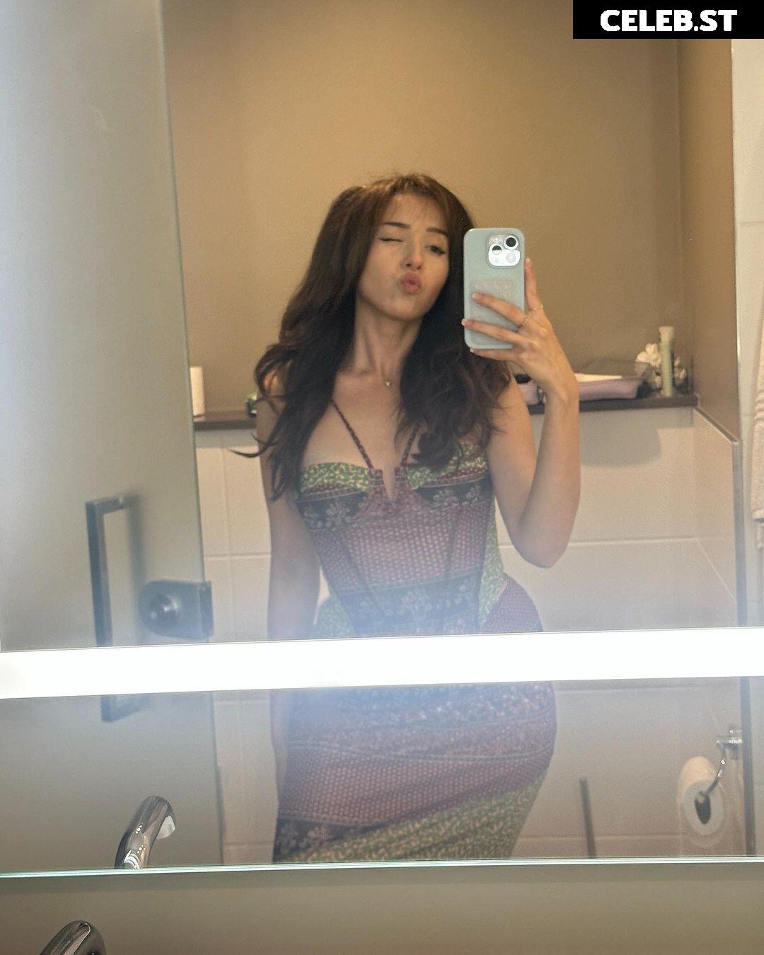 Pokimane Image 1022002
