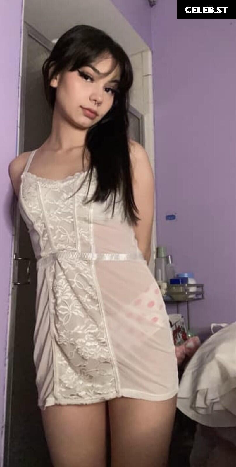 charlize / charlize;3 Image 10207717