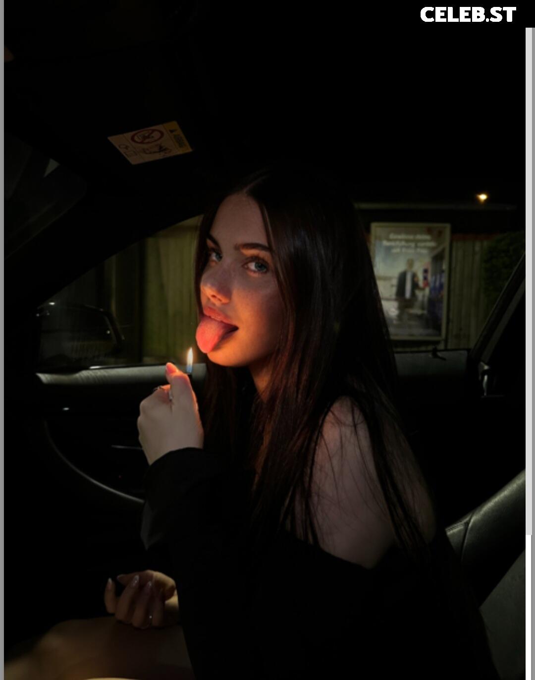 Faye.sxh Image 1028795