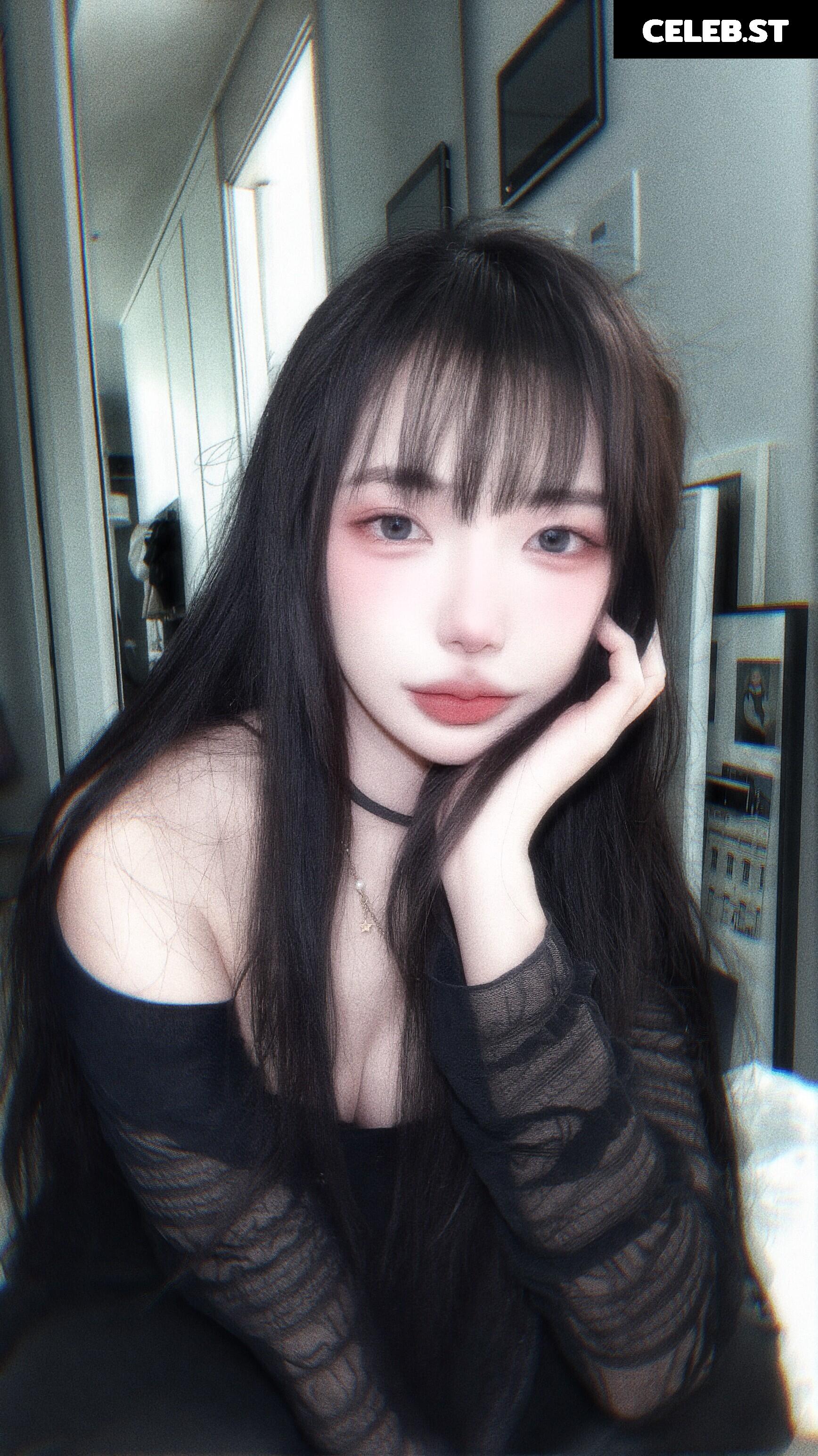 Luvuhiki | luvhiki | iamriri | m_zzi | mo_zzi Image 10155048