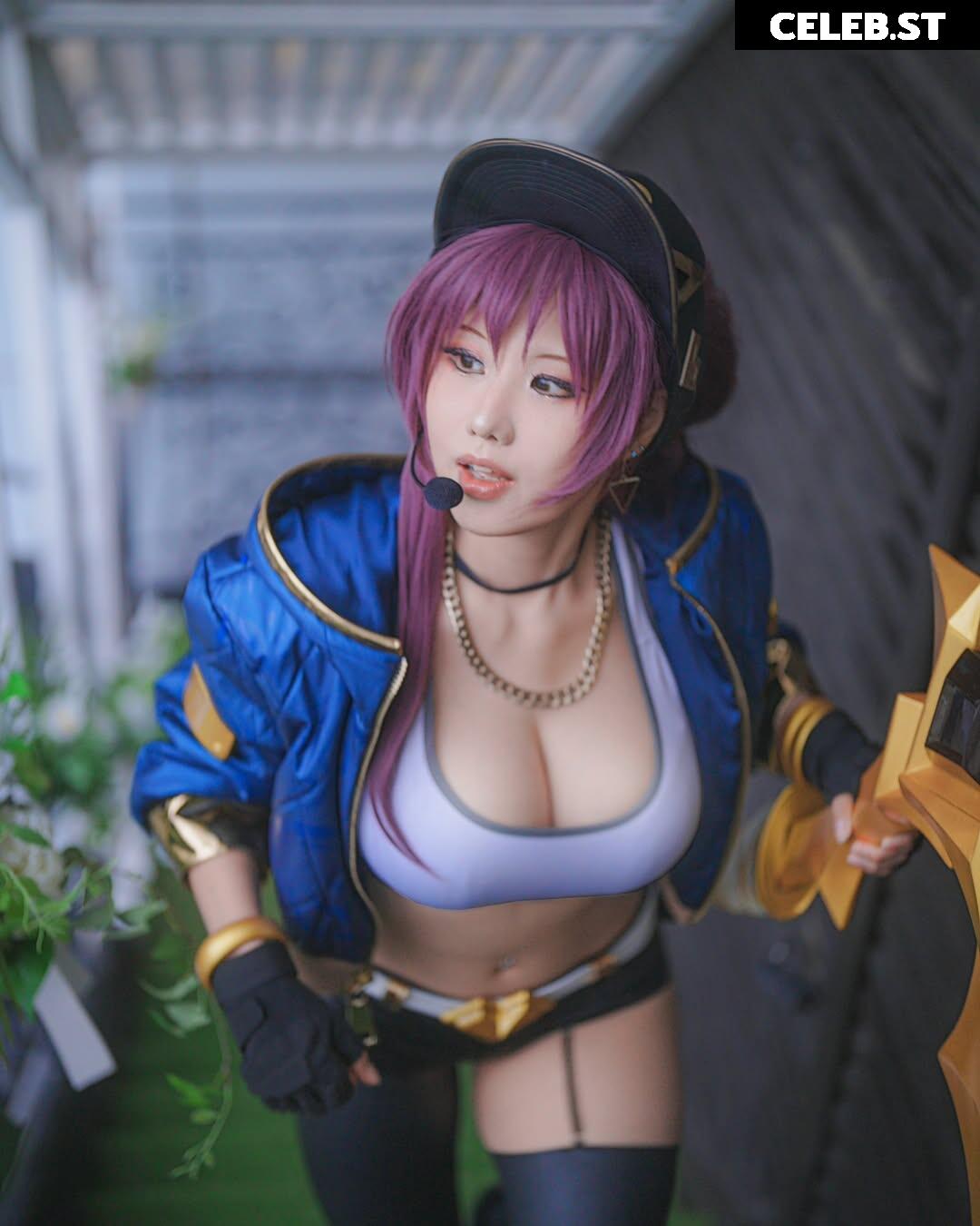 Spiral Cats Cosplay Image 10154359