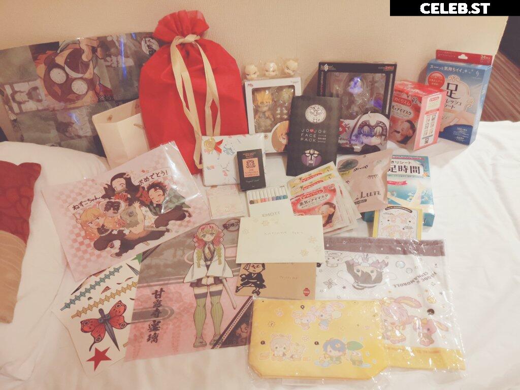 Natsume Natsume0v0 Image 10157189
