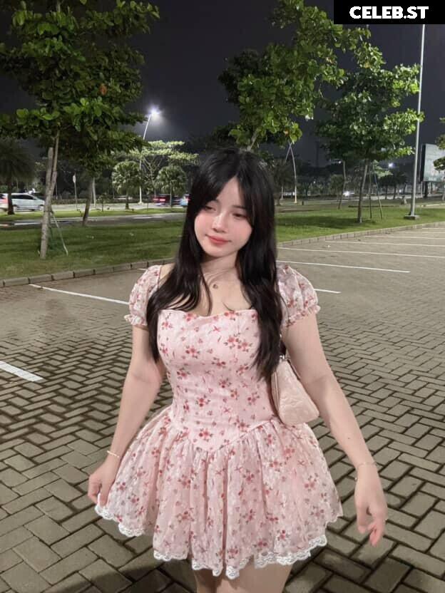Angel chan | wlep wlop | menruinyanko_ Image 10165424