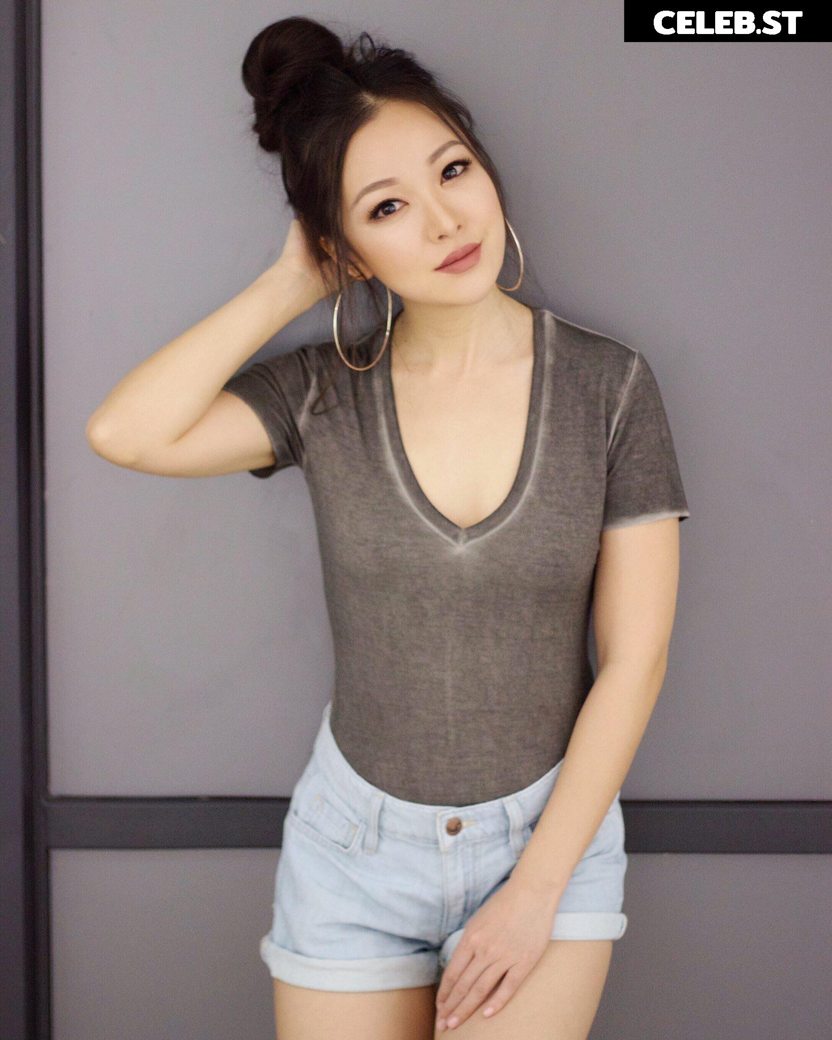 Charlet Chung Image 10165788