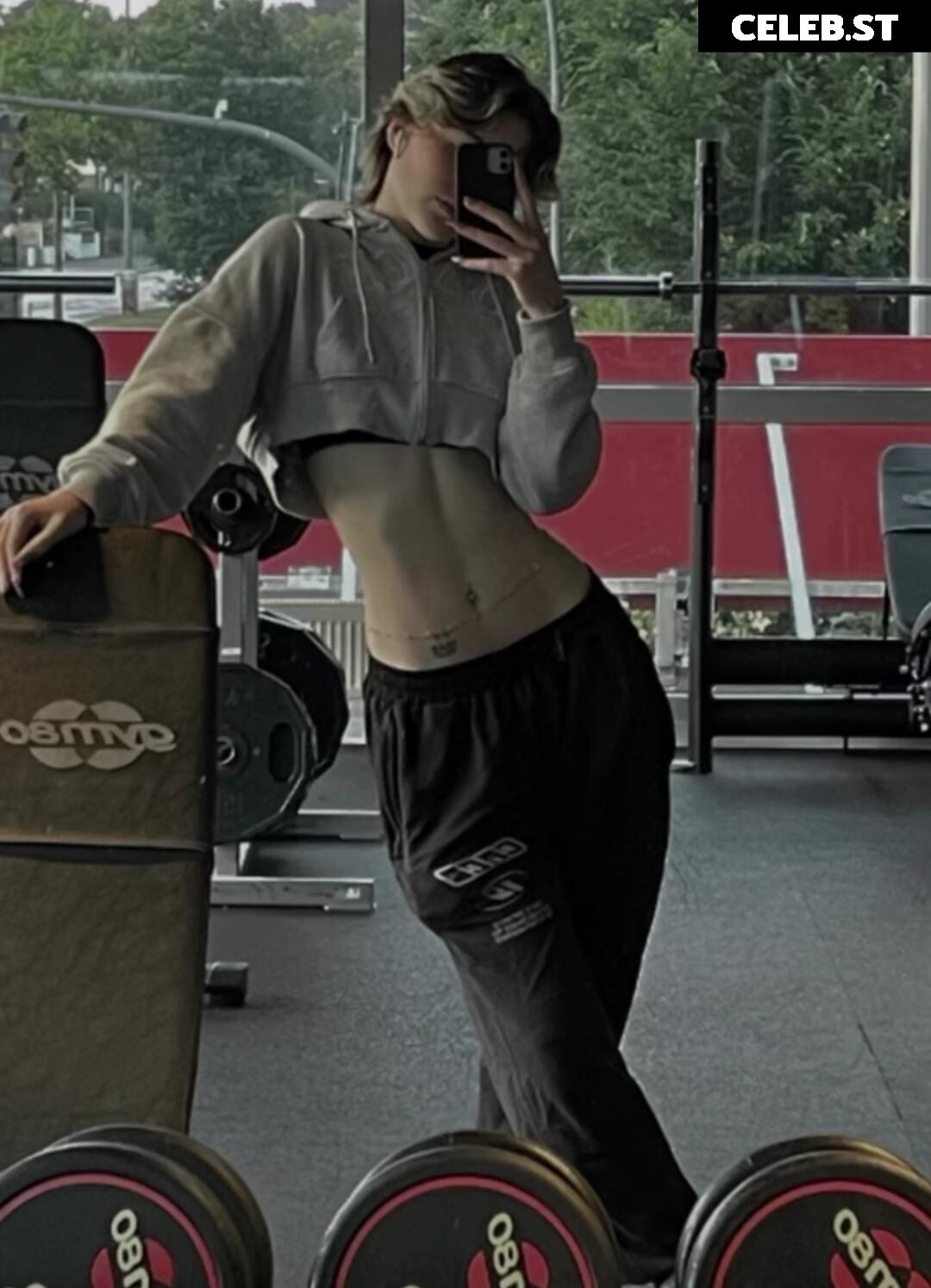 sky_stn_ / Nelee Image 10166089