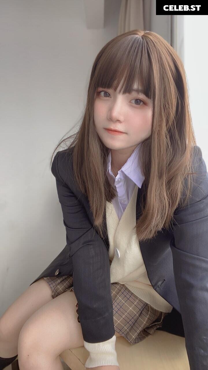 Angel chan | wlep wlop | menruinyanko_ Image 10161927