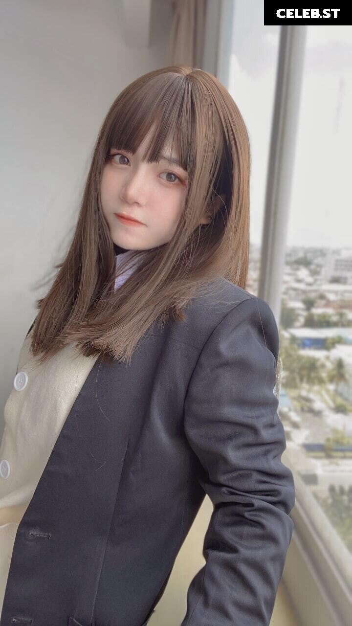 Angel chan | wlep wlop | menruinyanko_ Image 10161929