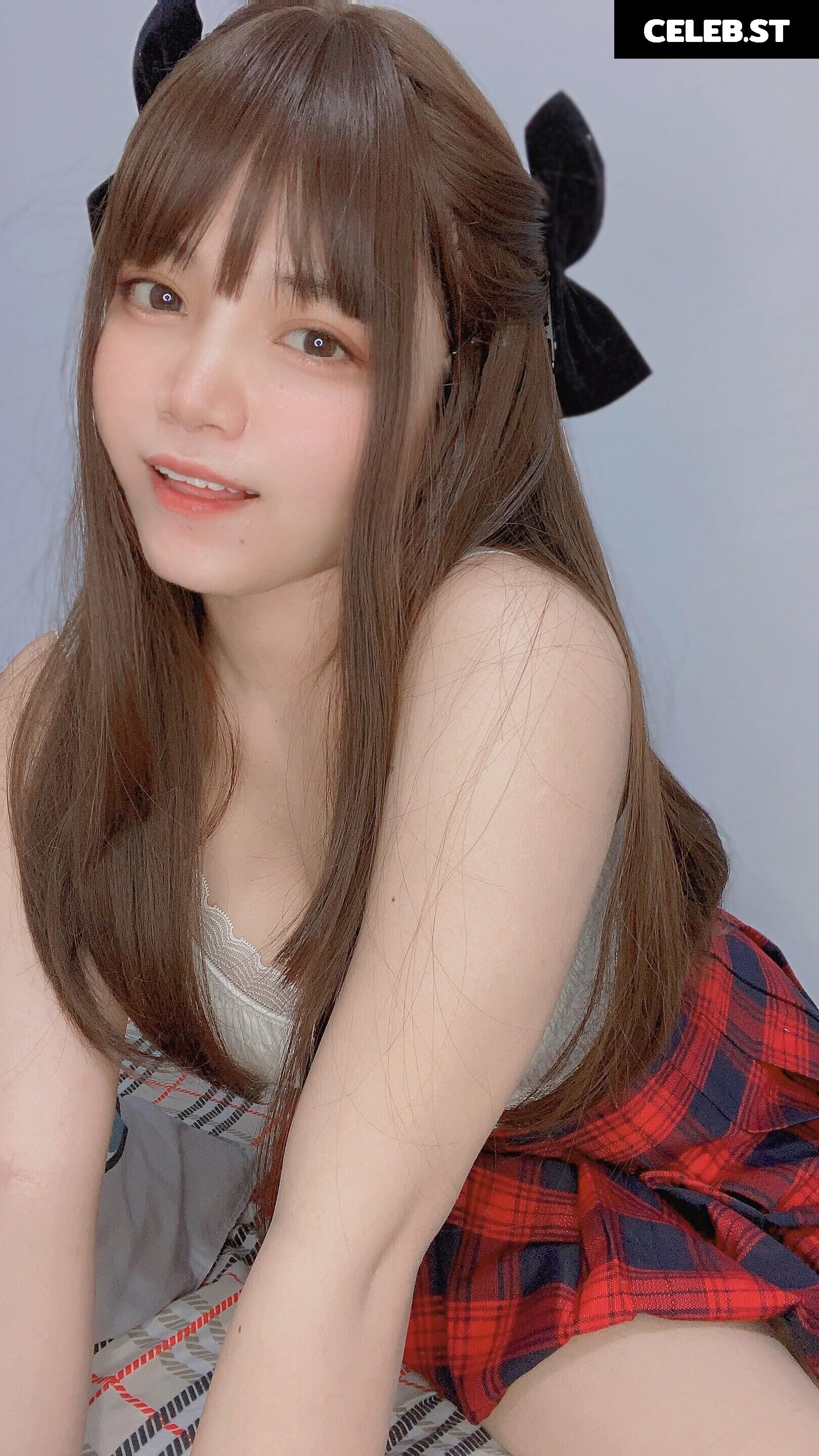 Angel chan | wlep wlop | menruinyanko_ Image 10161887