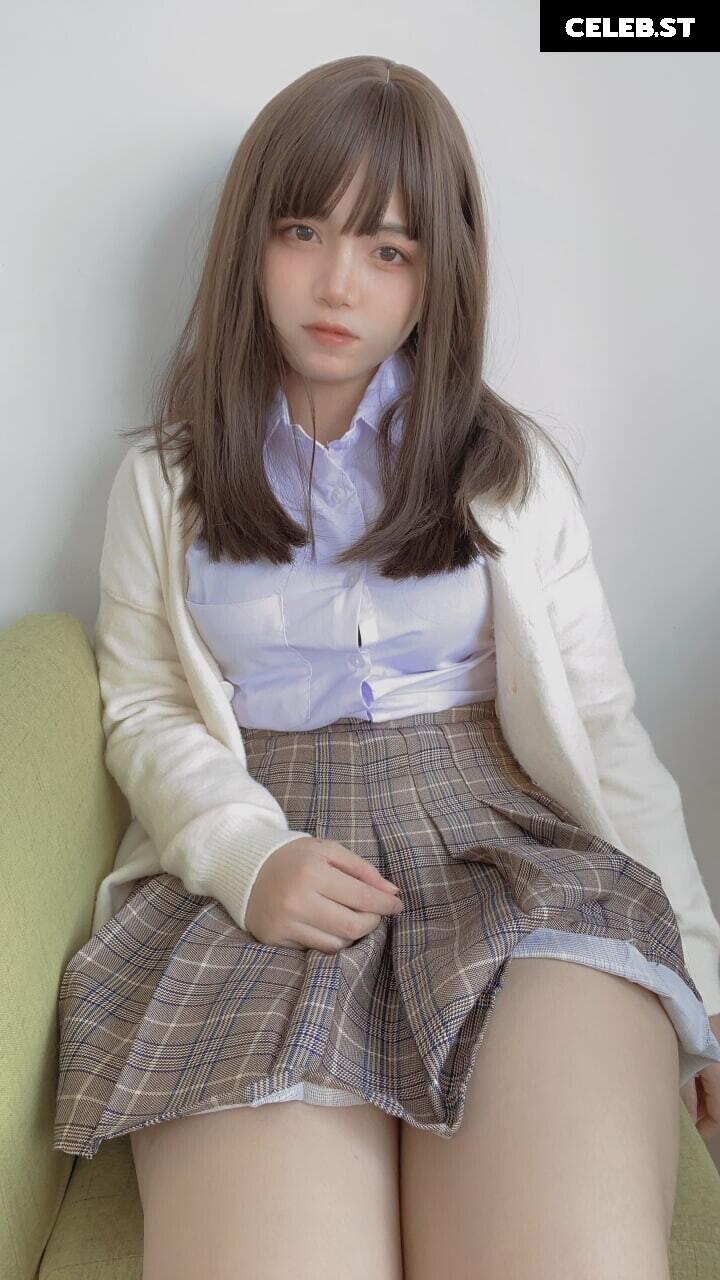 Angel chan | wlep wlop | menruinyanko_ Image 10161801