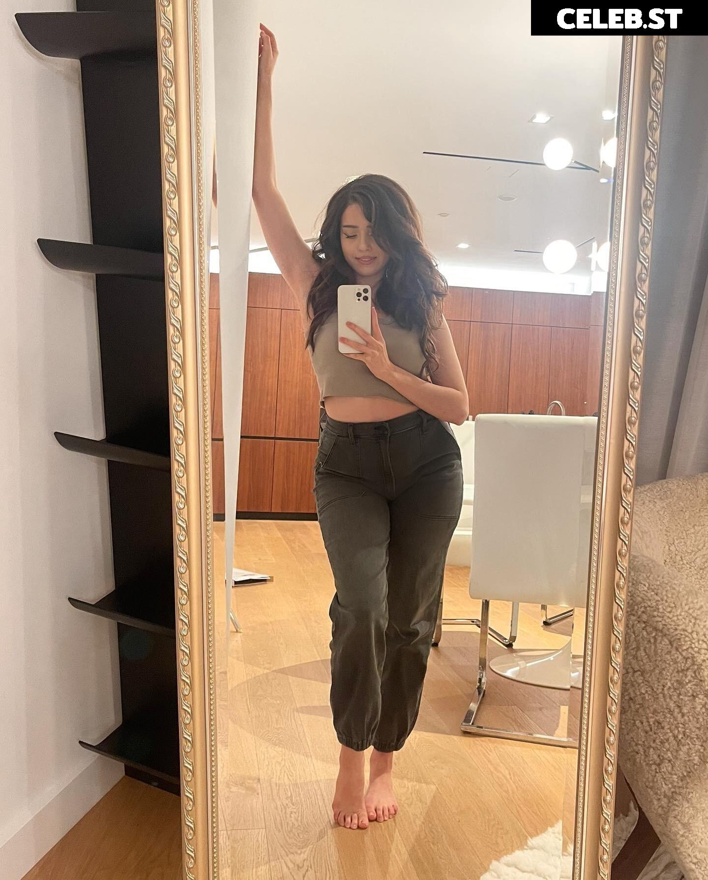 Pokimane Image 1016180