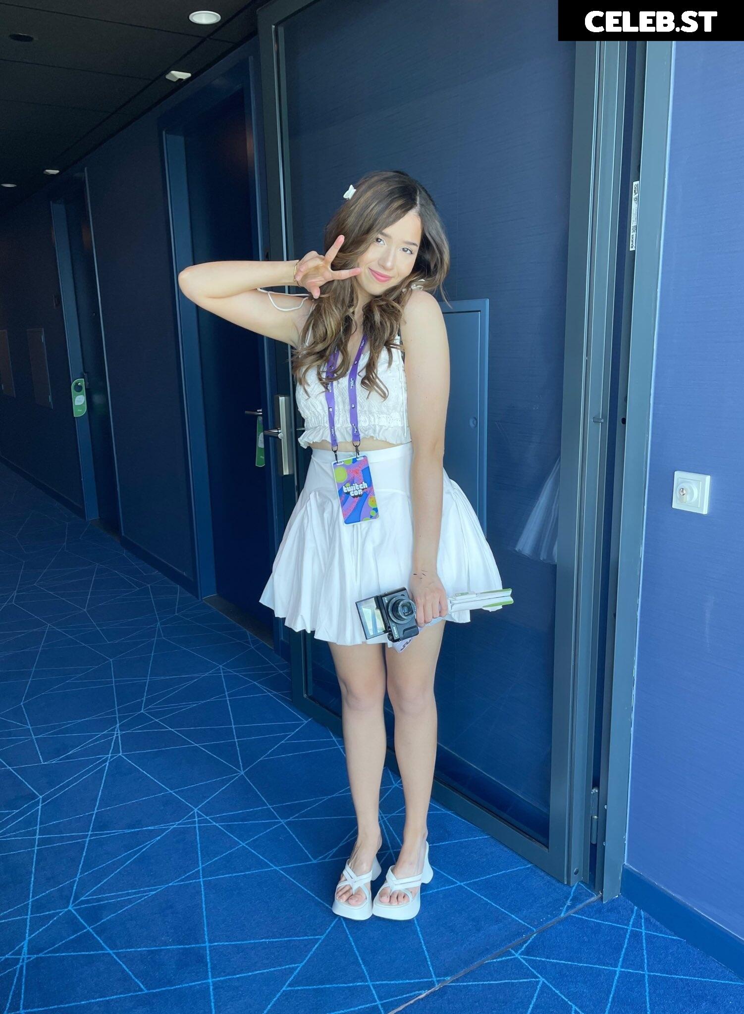 Pokimane Image 1016151