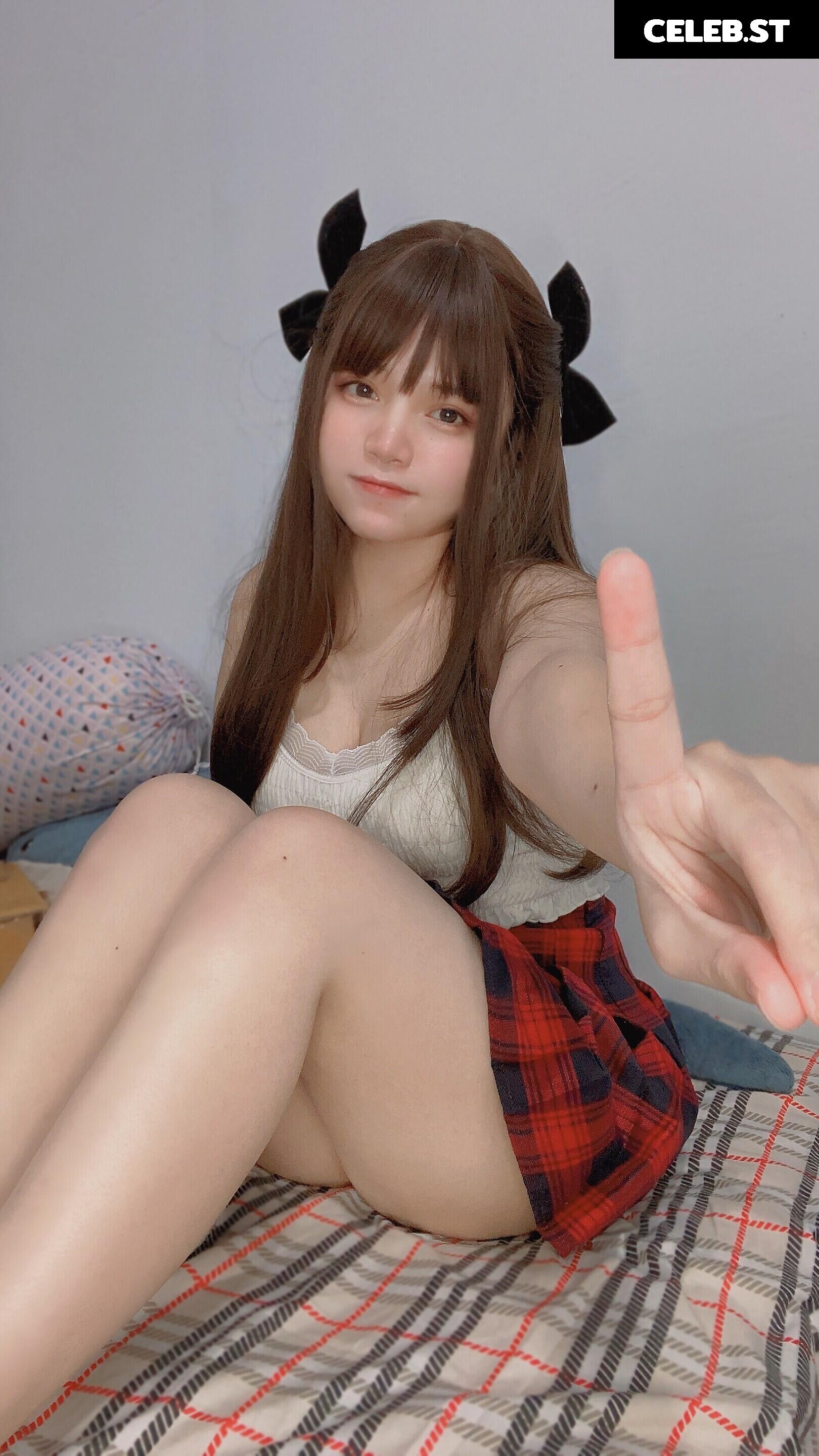 Angel chan | wlep wlop | menruinyanko_ Image 10161707