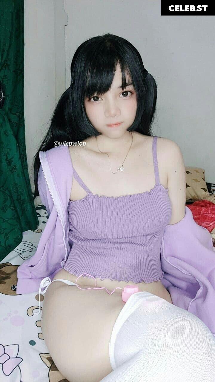 Angel chan | wlep wlop | menruinyanko_ Image 10161612