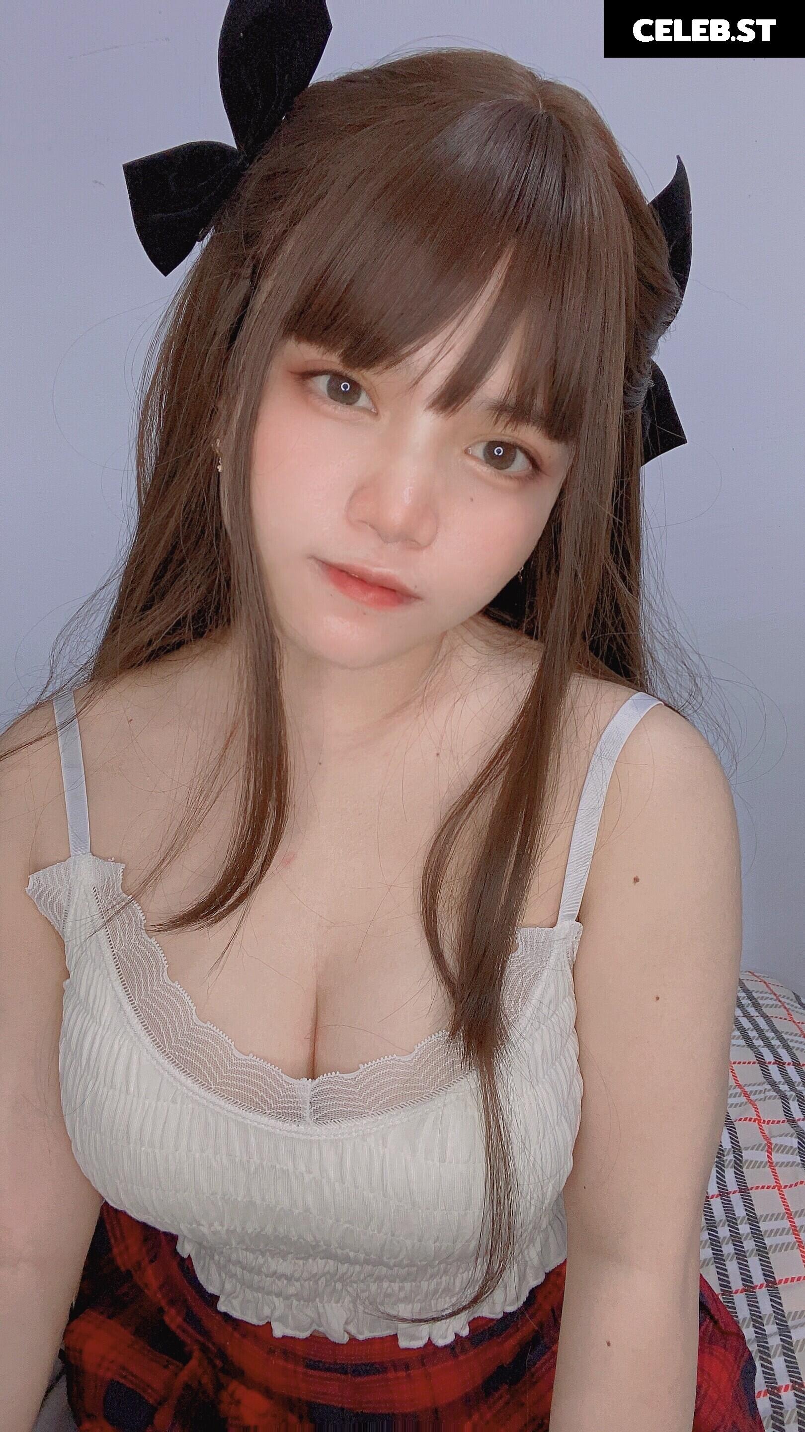 Angel chan | wlep wlop | menruinyanko_ Image 10161673