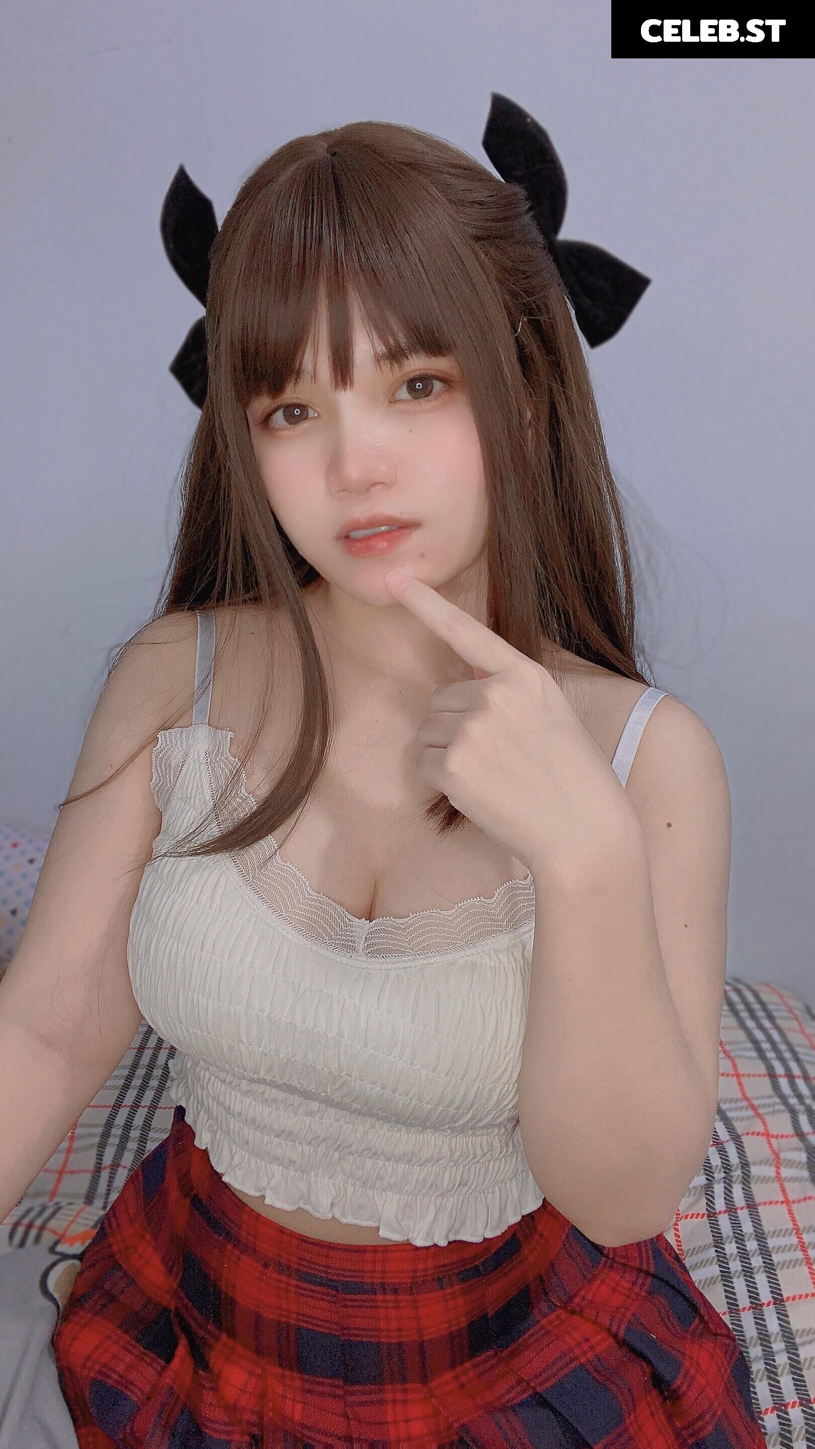 Angel chan | wlep wlop | menruinyanko_ Image 10161671