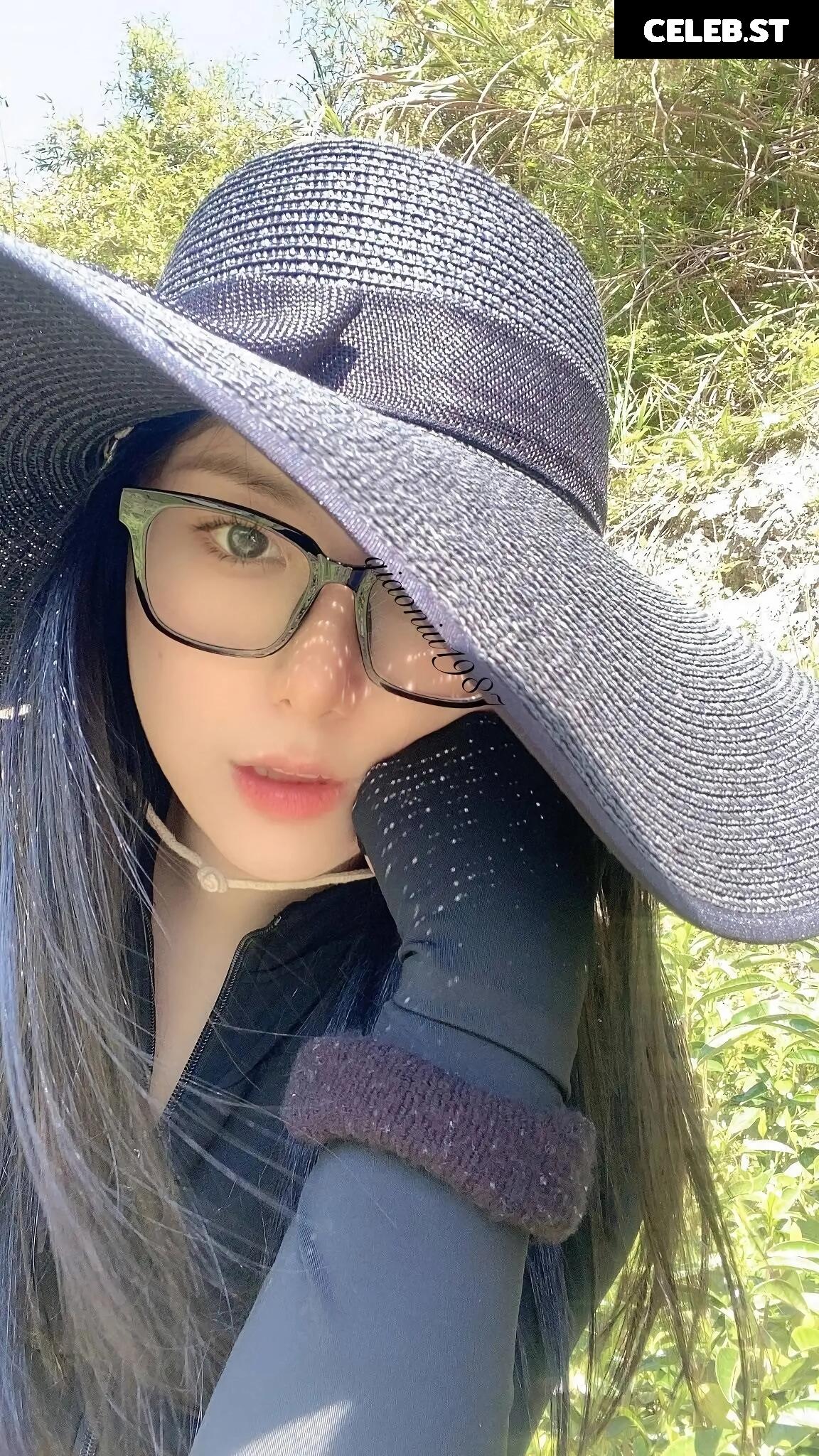 俏妞qiaoniuTT , 俏妞qiaoniu , qiaoniuTT , qiaoniu Image 10161320