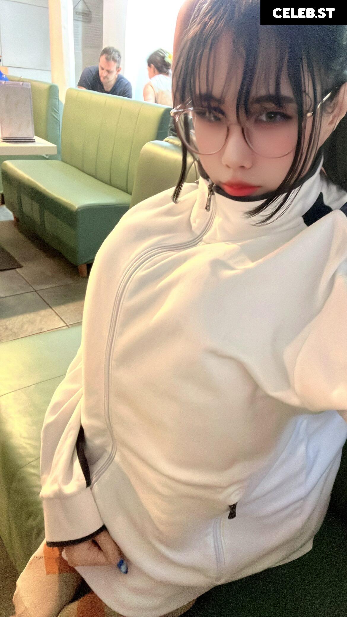 Kura Onee-san Image 10160569