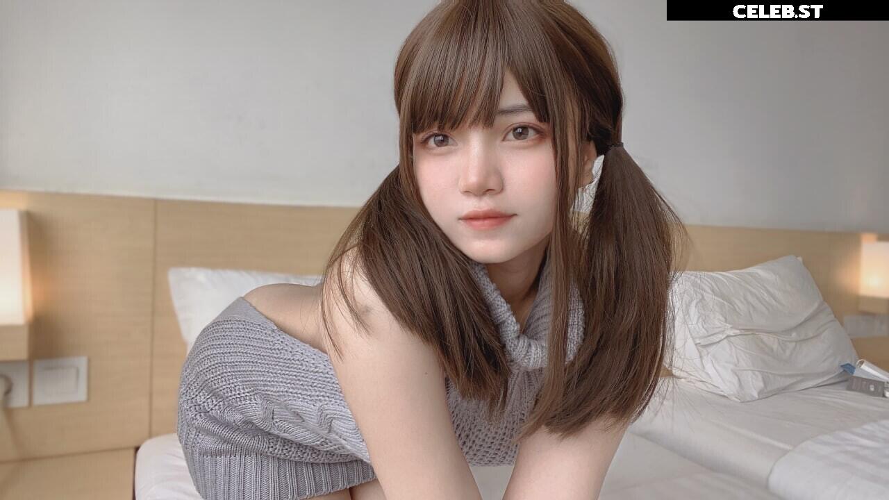 Angel chan | wlep wlop | menruinyanko_ Image 10162505