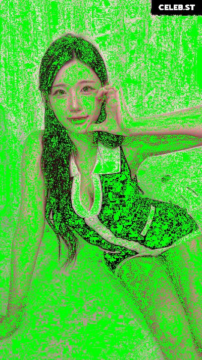 yule_.0.03 Image 10175499