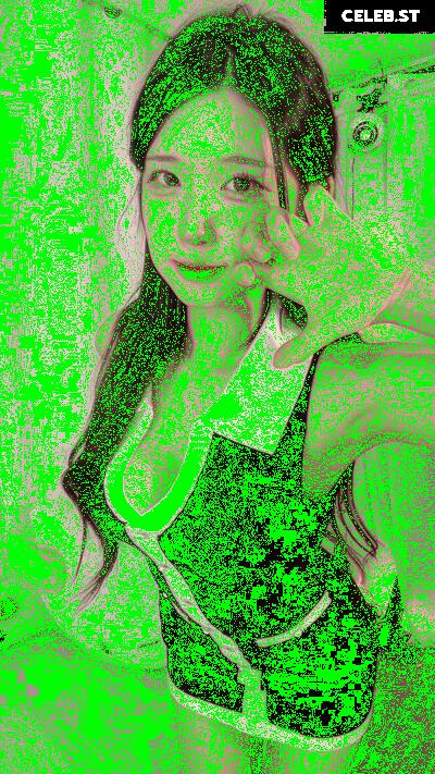 yule_.0.03 Image 10175498