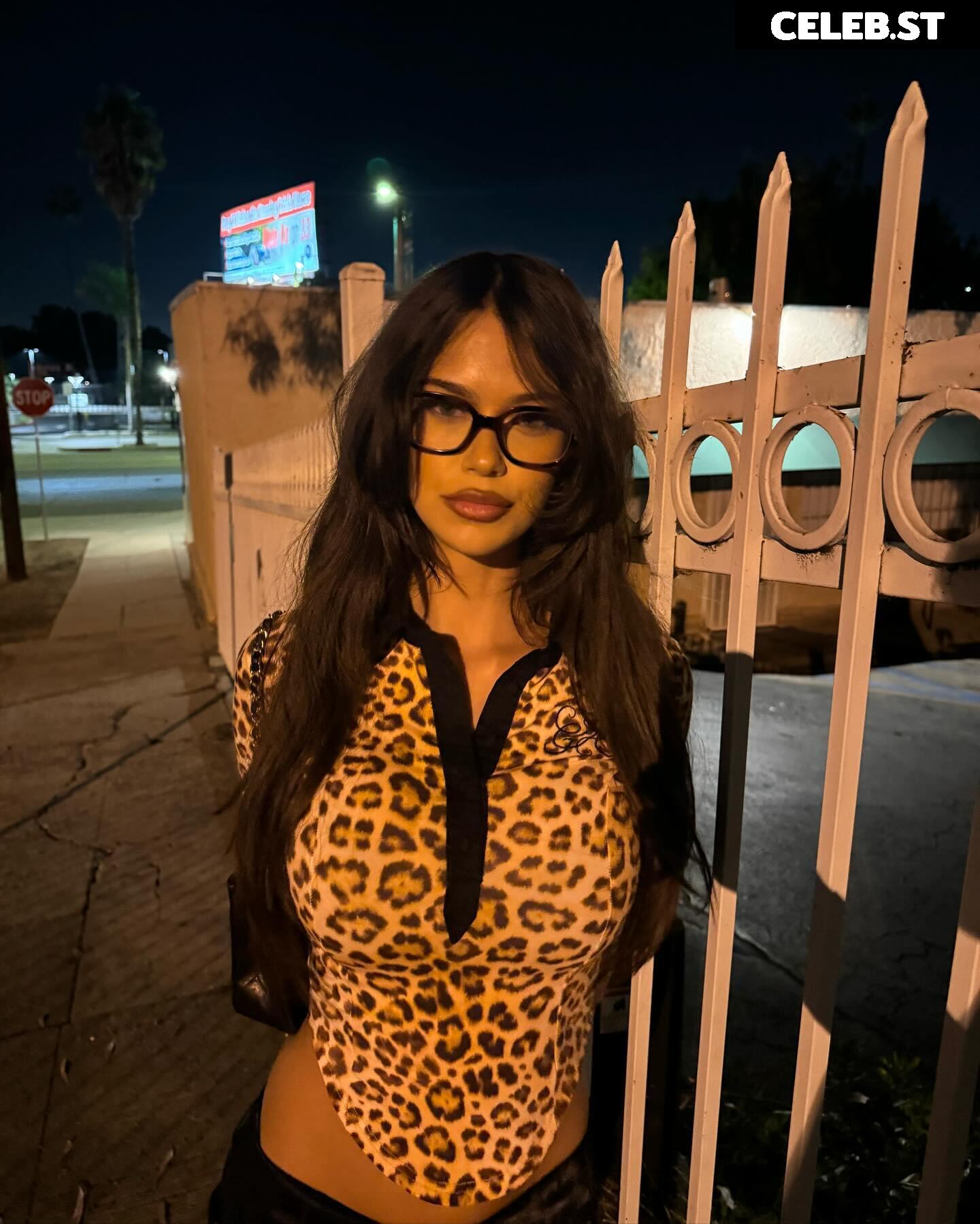 Luvstruck Image 10170411