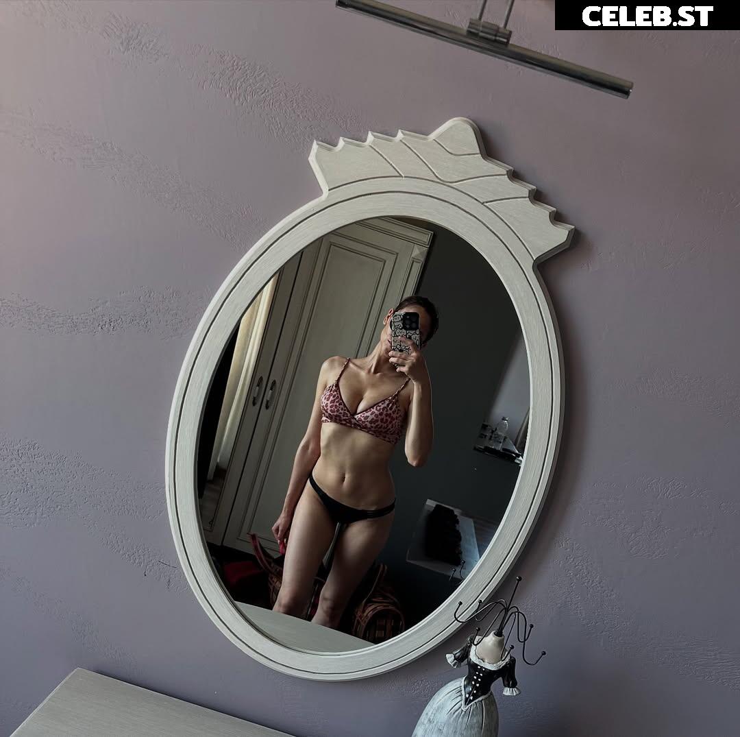Kybeleniz (Turkish Streamer) Image 10170352