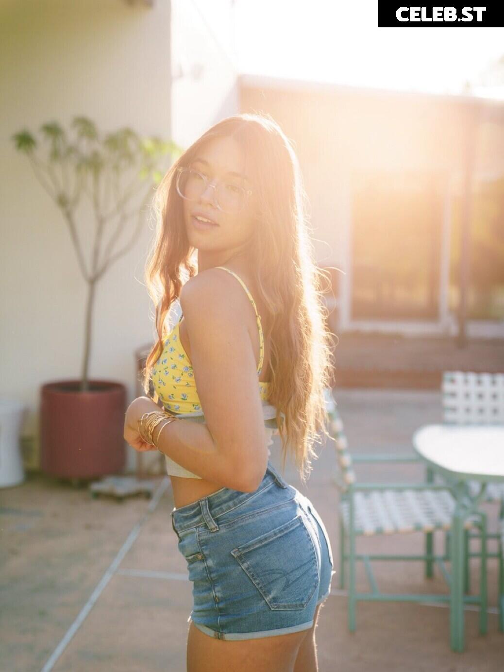 chloeparker6277 / bunnybunny924 / chloe.parkerrrr Image 10173588