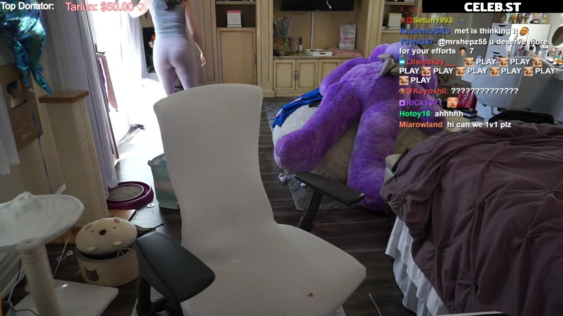 Pokimane Image 1017378