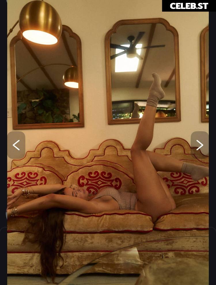 chloeparker6277 / bunnybunny924 / chloe.parkerrrr Image 10173700