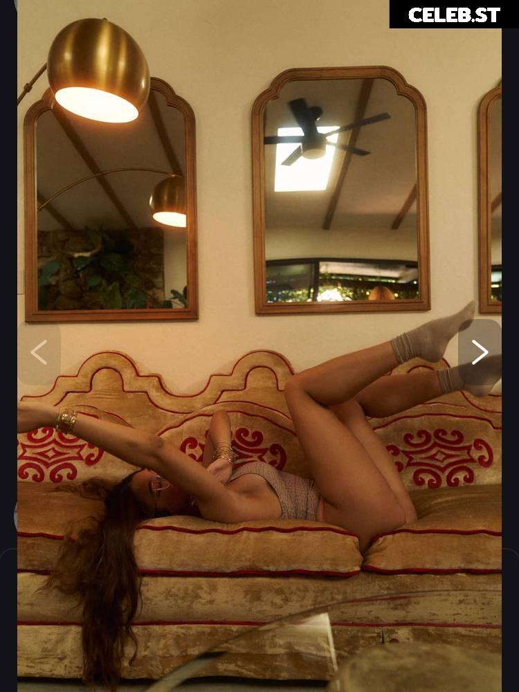 chloeparker6277 / bunnybunny924 / chloe.parkerrrr Image 10173704