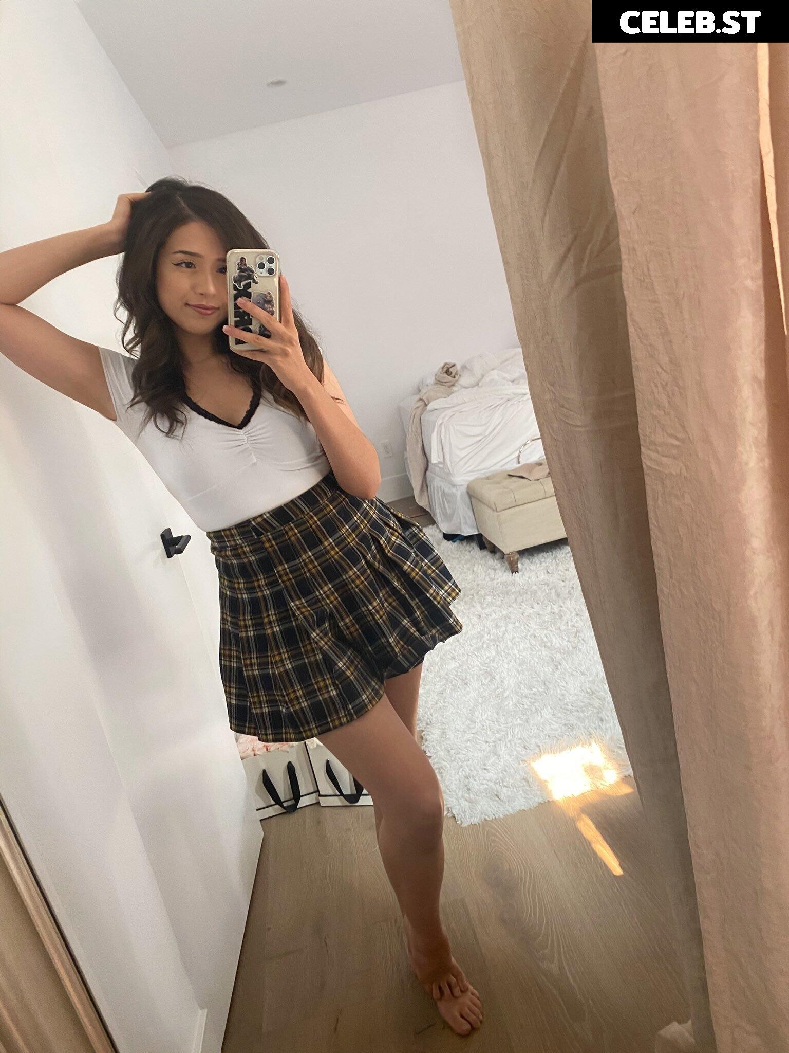 Pokimane Image 1017918