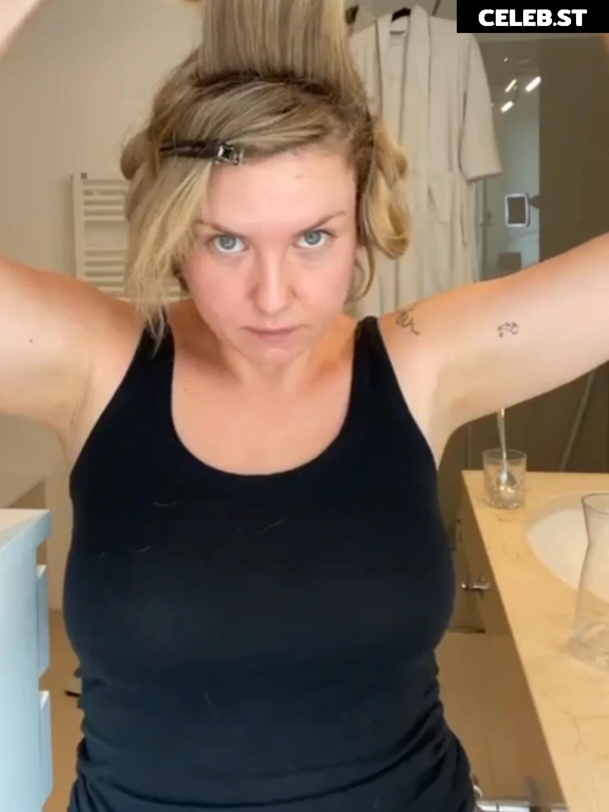 KellyMissesvlog Image 1014685