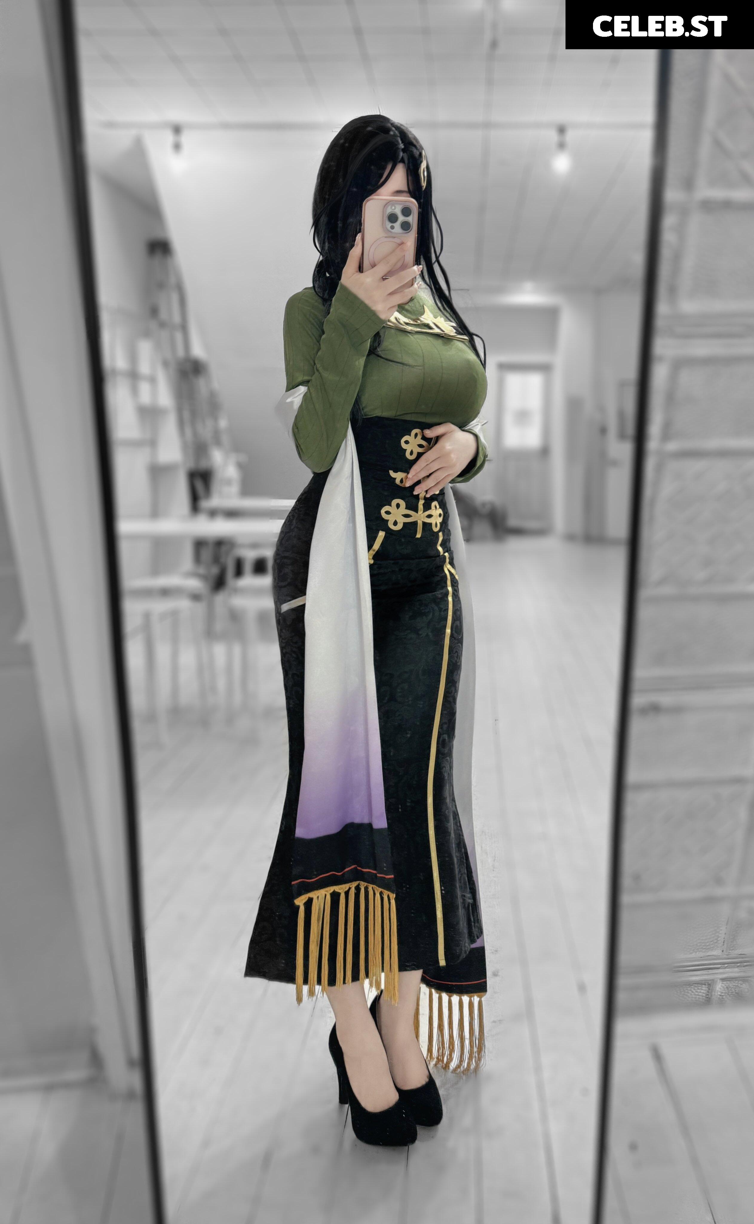 Puutin_cos Image 10140190