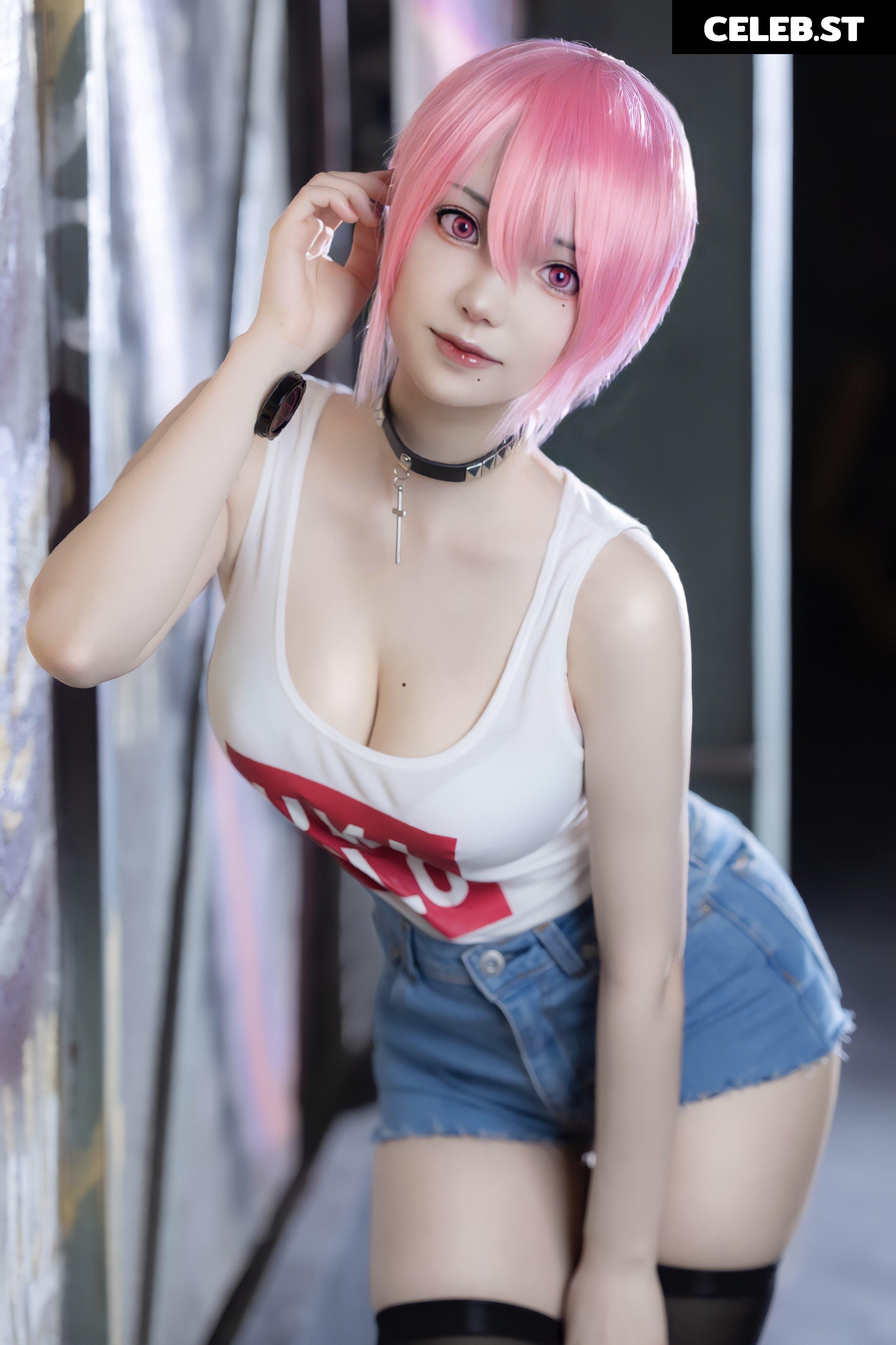 Puutin_cos Image 10140227