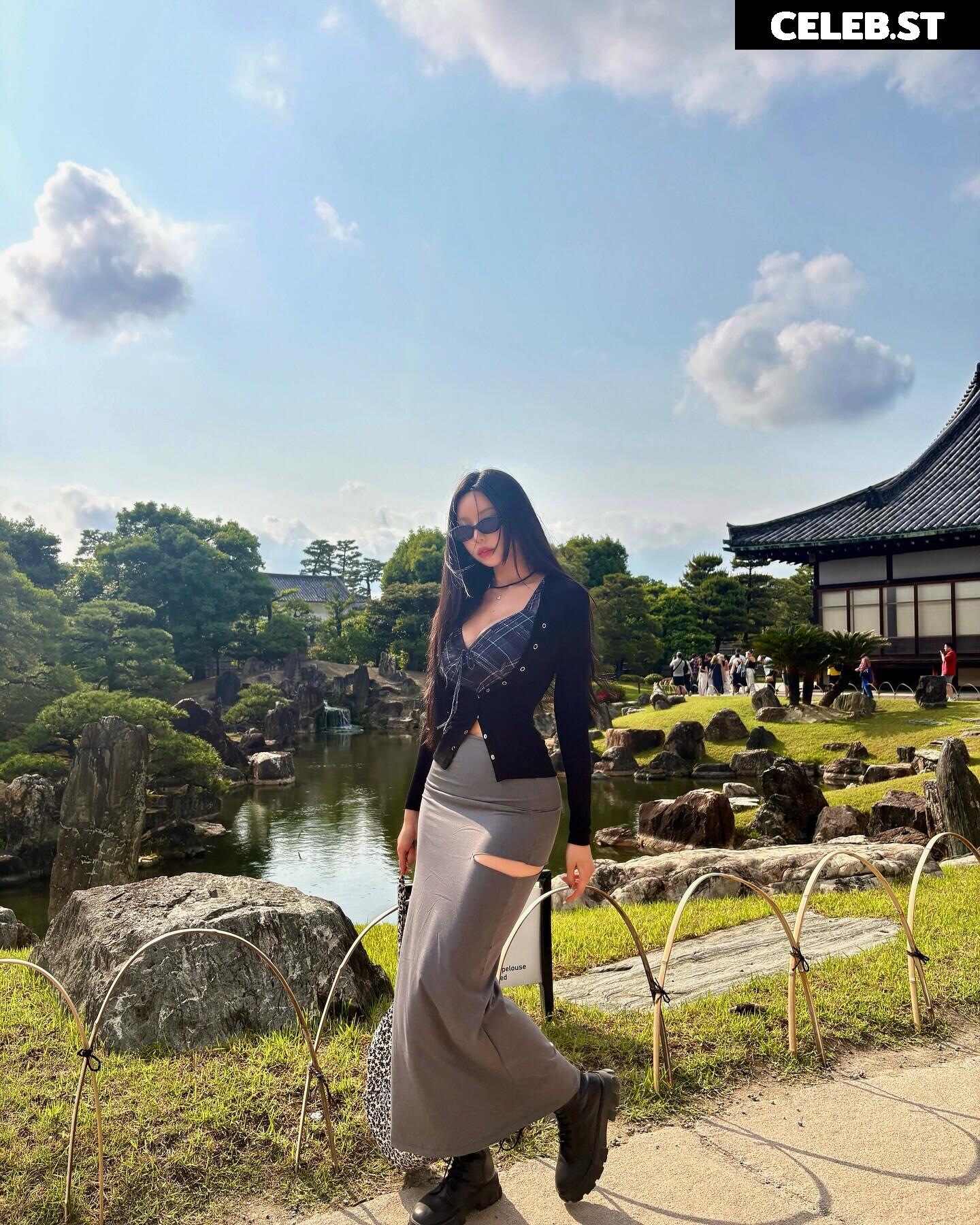h___rvn | rvn1015 | 동그란 | Dongeuran Image 10143584