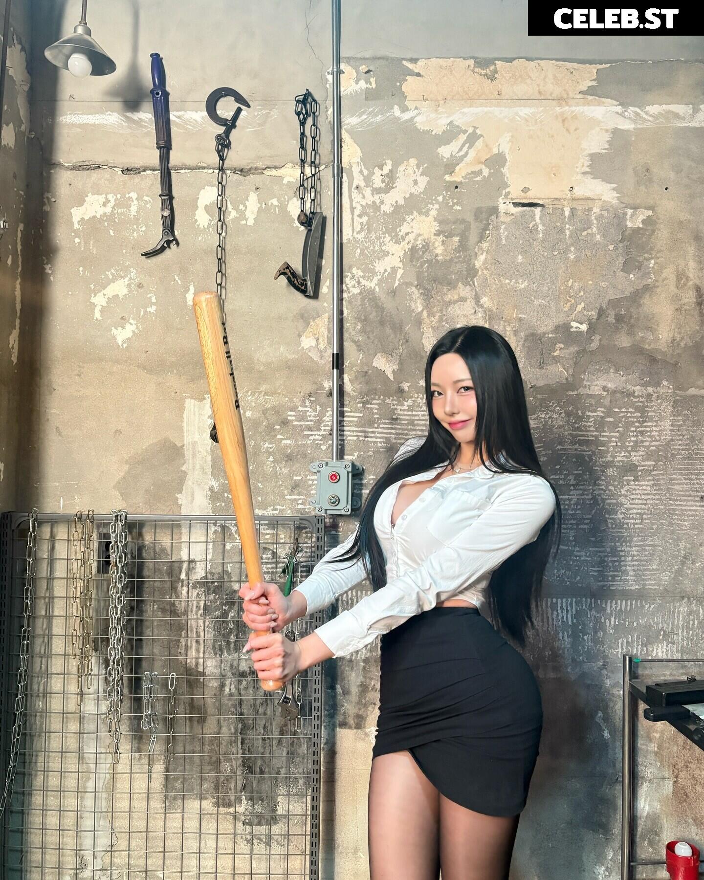 h___rvn | rvn1015 | 동그란 | Dongeuran Image 10143471