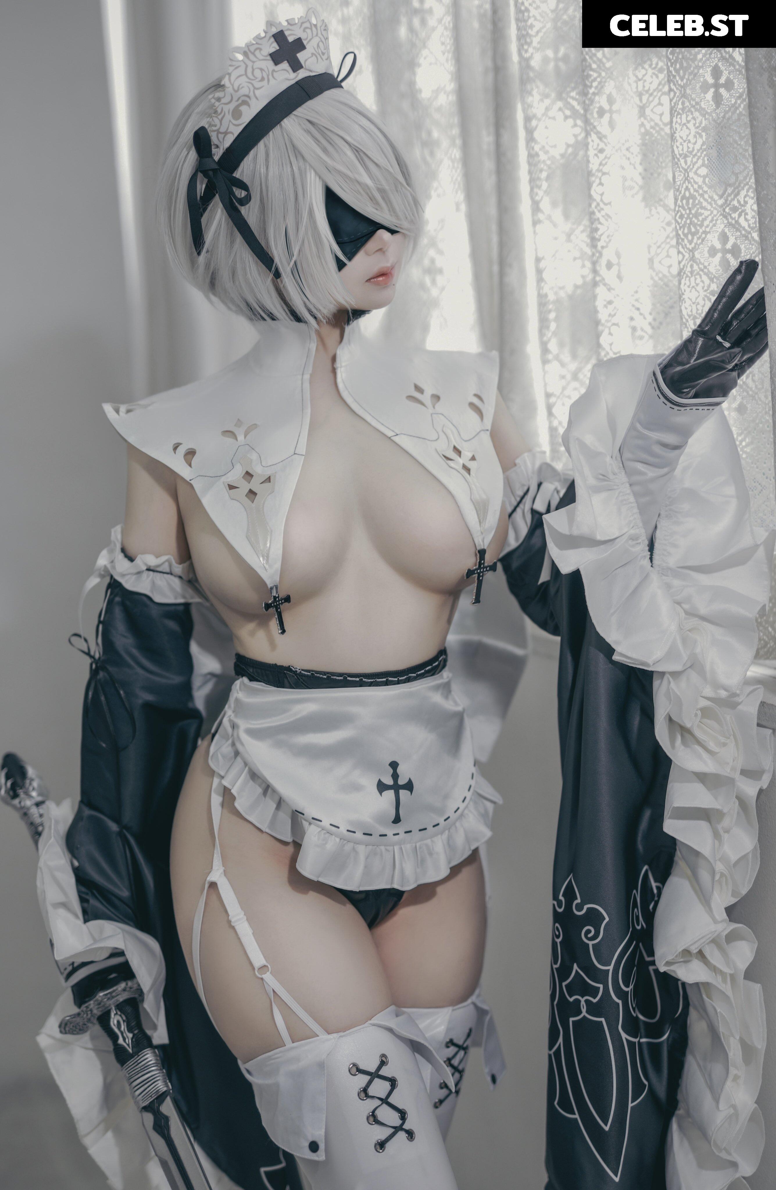 Puutin_cos Image 10143074