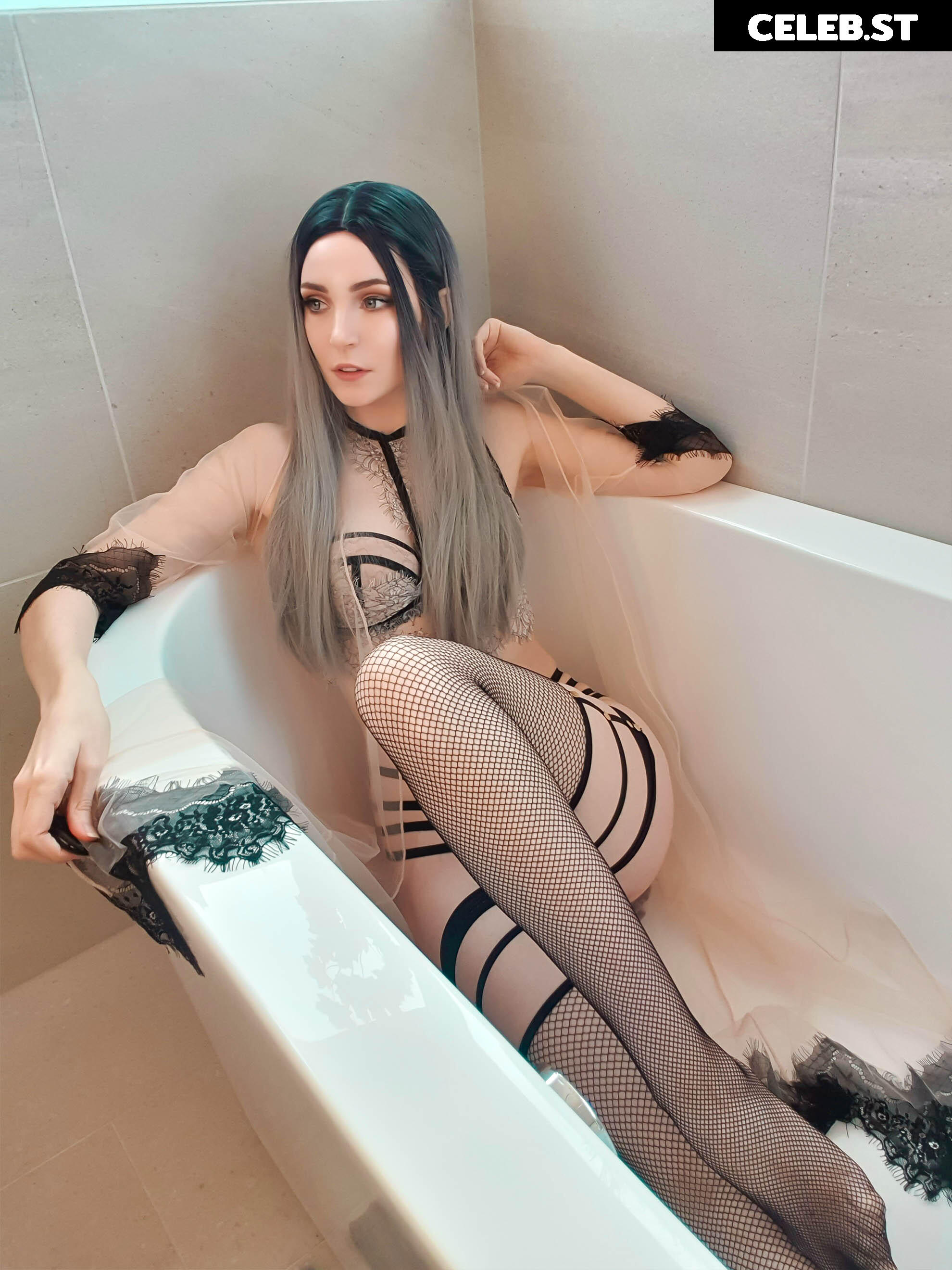 Whitespring Cosplay Image 10114494