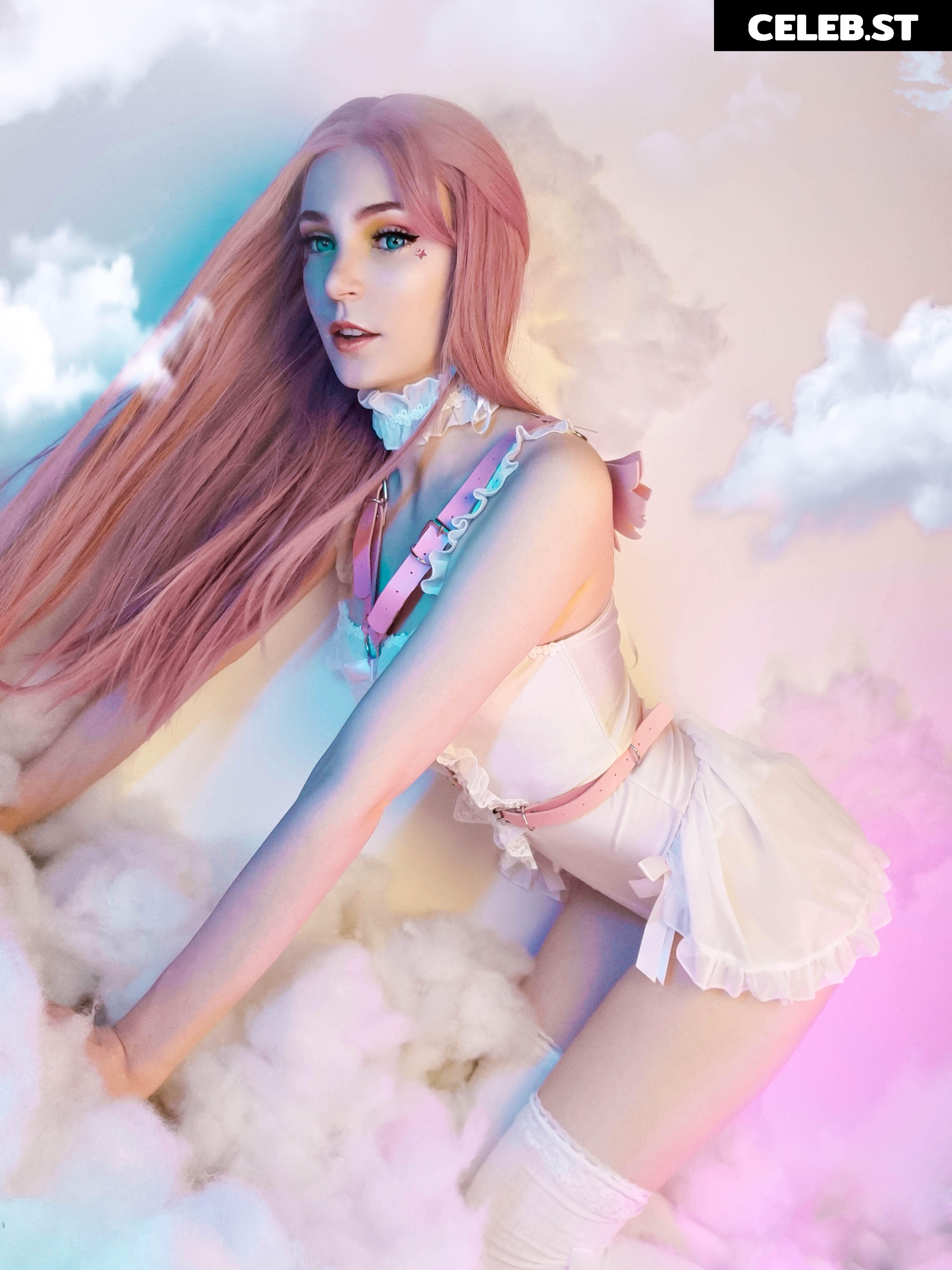 Whitespring Cosplay Image 10114741