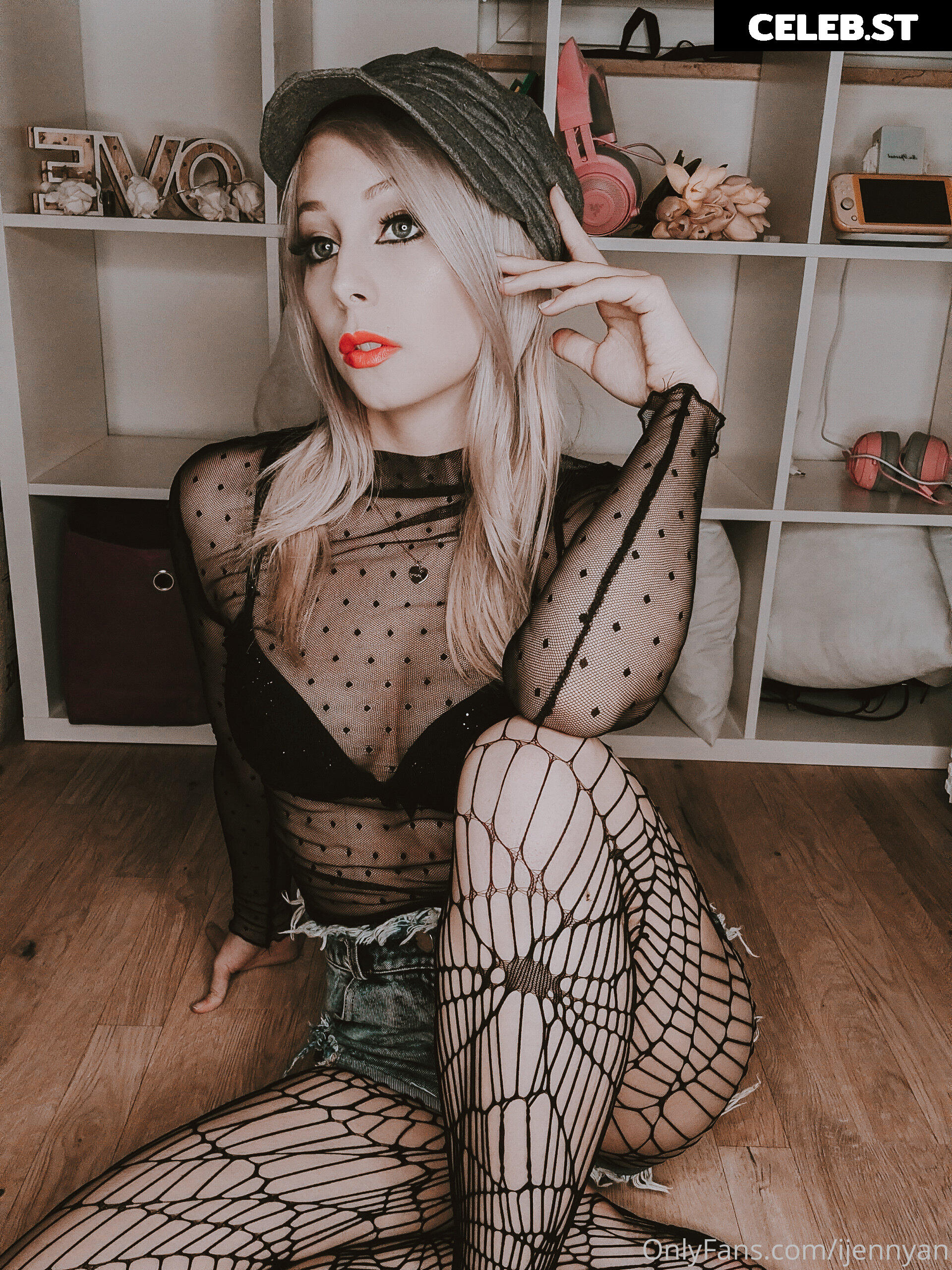 JenNyan Image 1011723