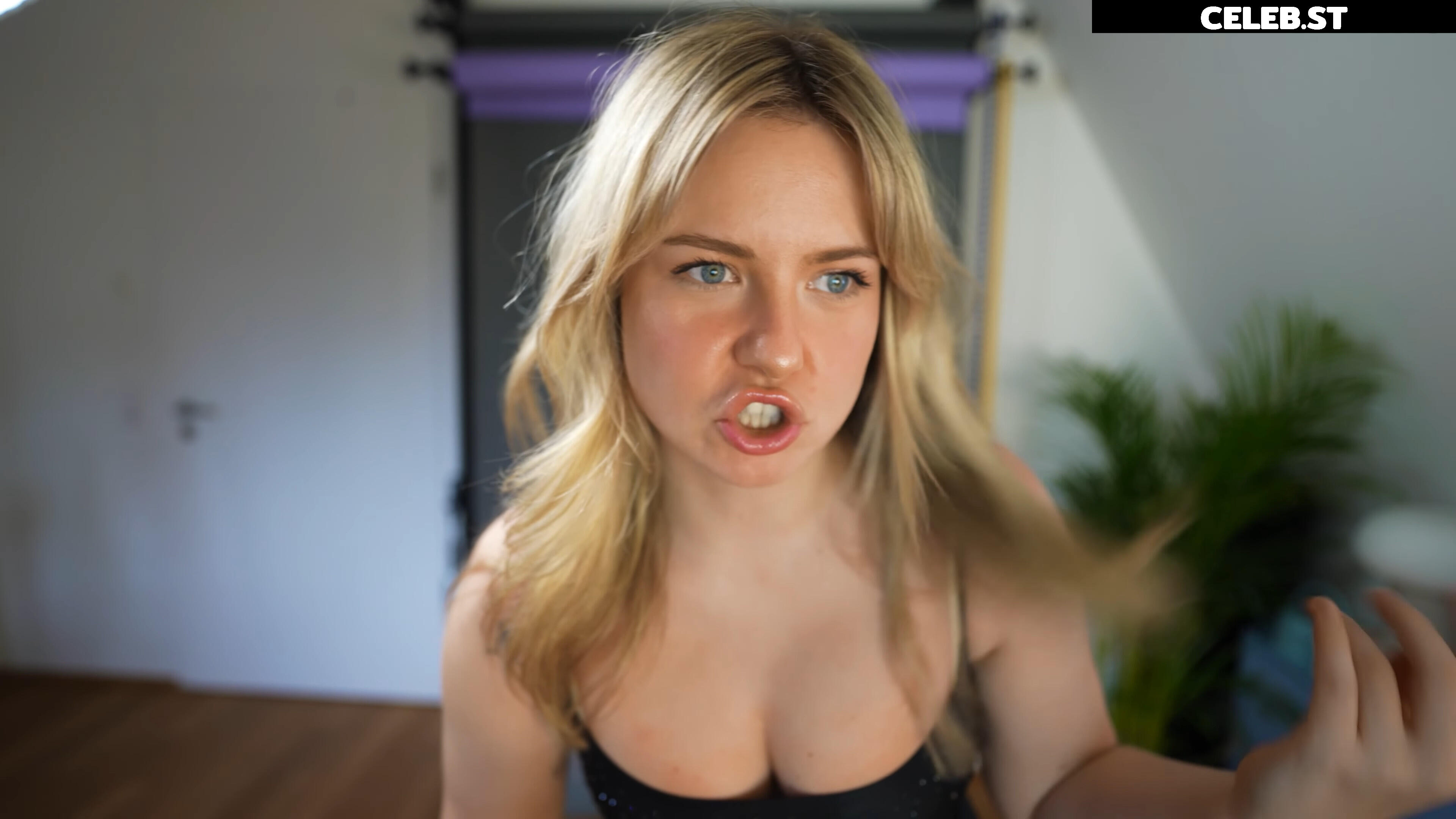 KellyMissesvlog Image 1011010