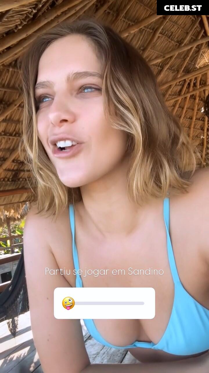 Isabella Santoni Image 10125343