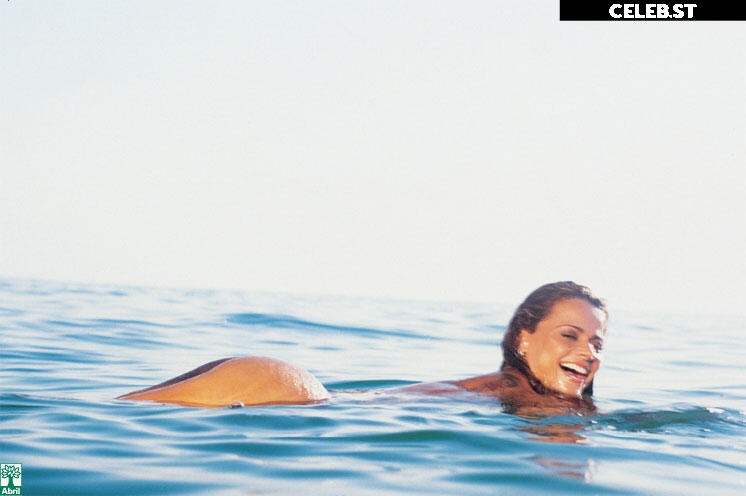 Viviane Araujo Image 10124702