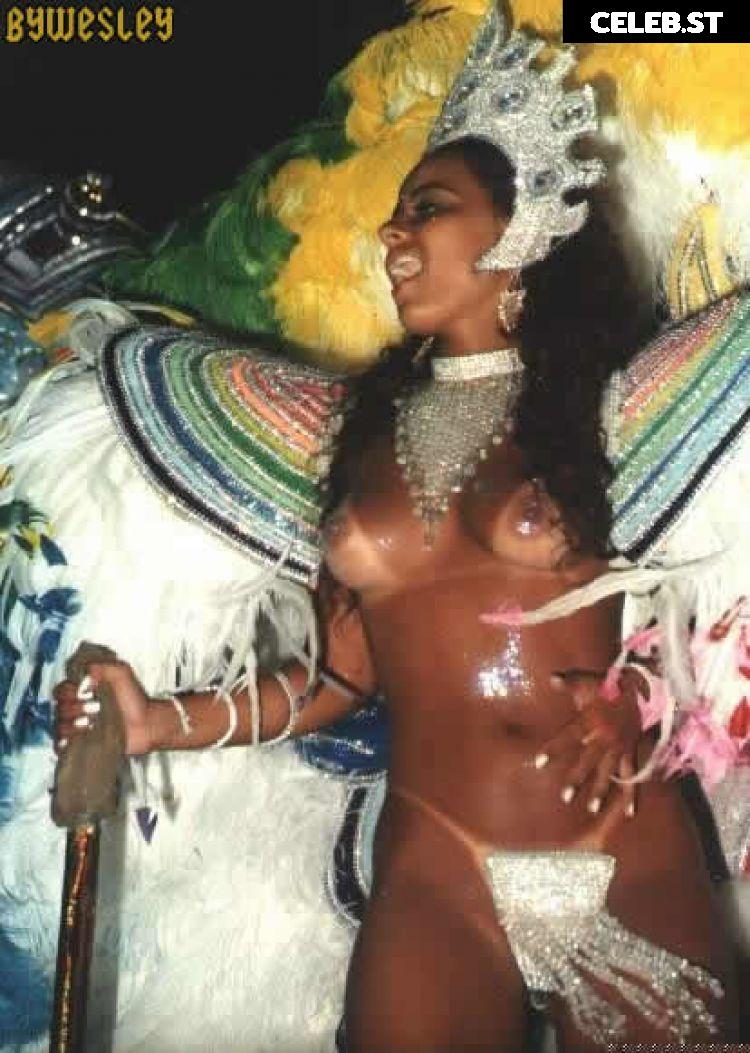Viviane Araujo Image 10124648