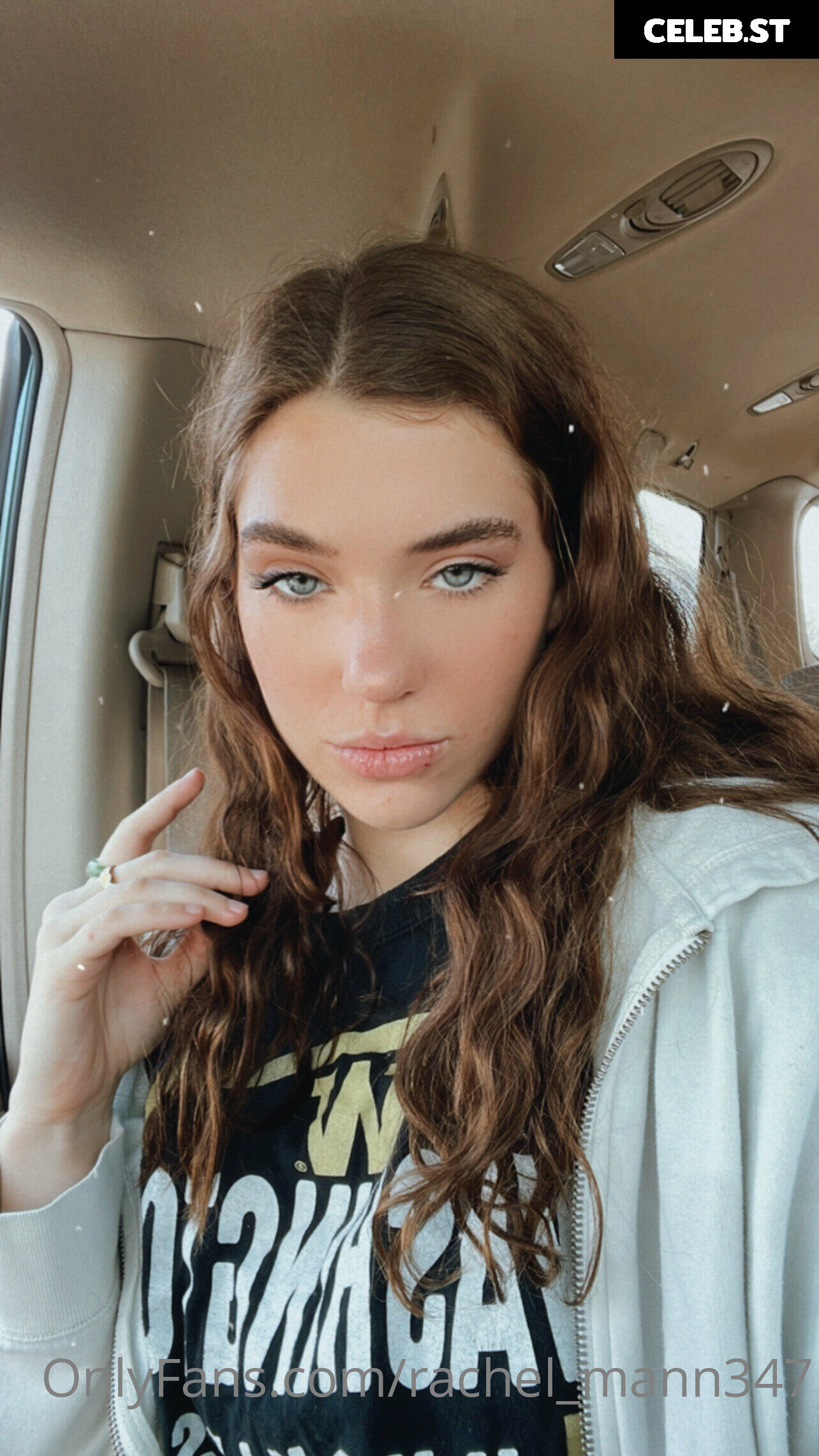 Rachel Mann Image 101246