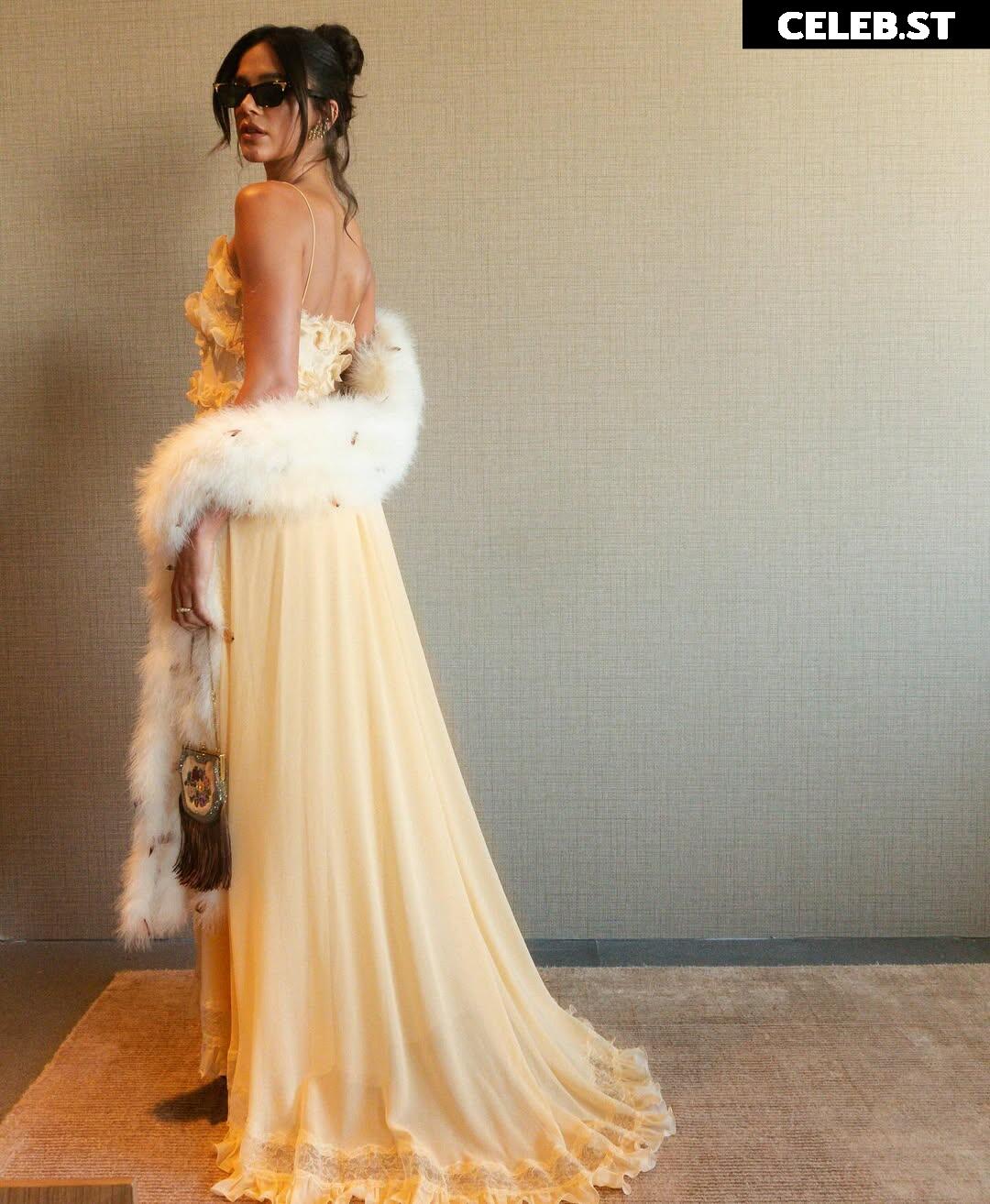 Bruna Marquezine Image 10124086