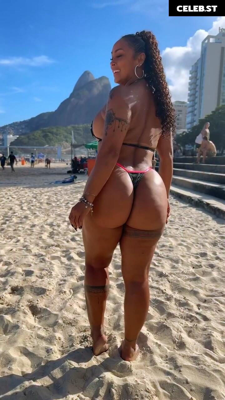 Rosiane Pinheiro Image 10123786