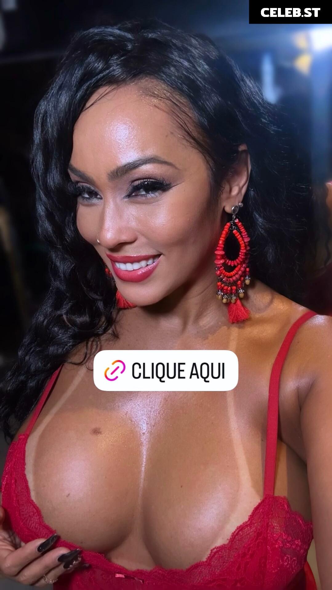 Rosiane Pinheiro Image 10123776