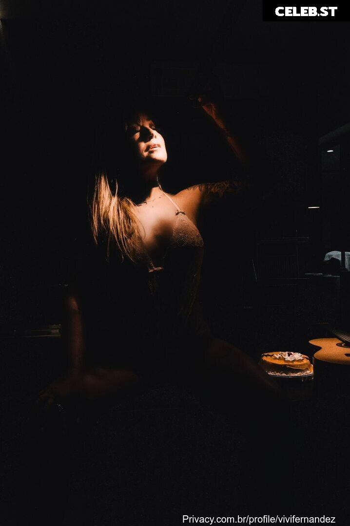 Vivi Fernandez Image 10122965