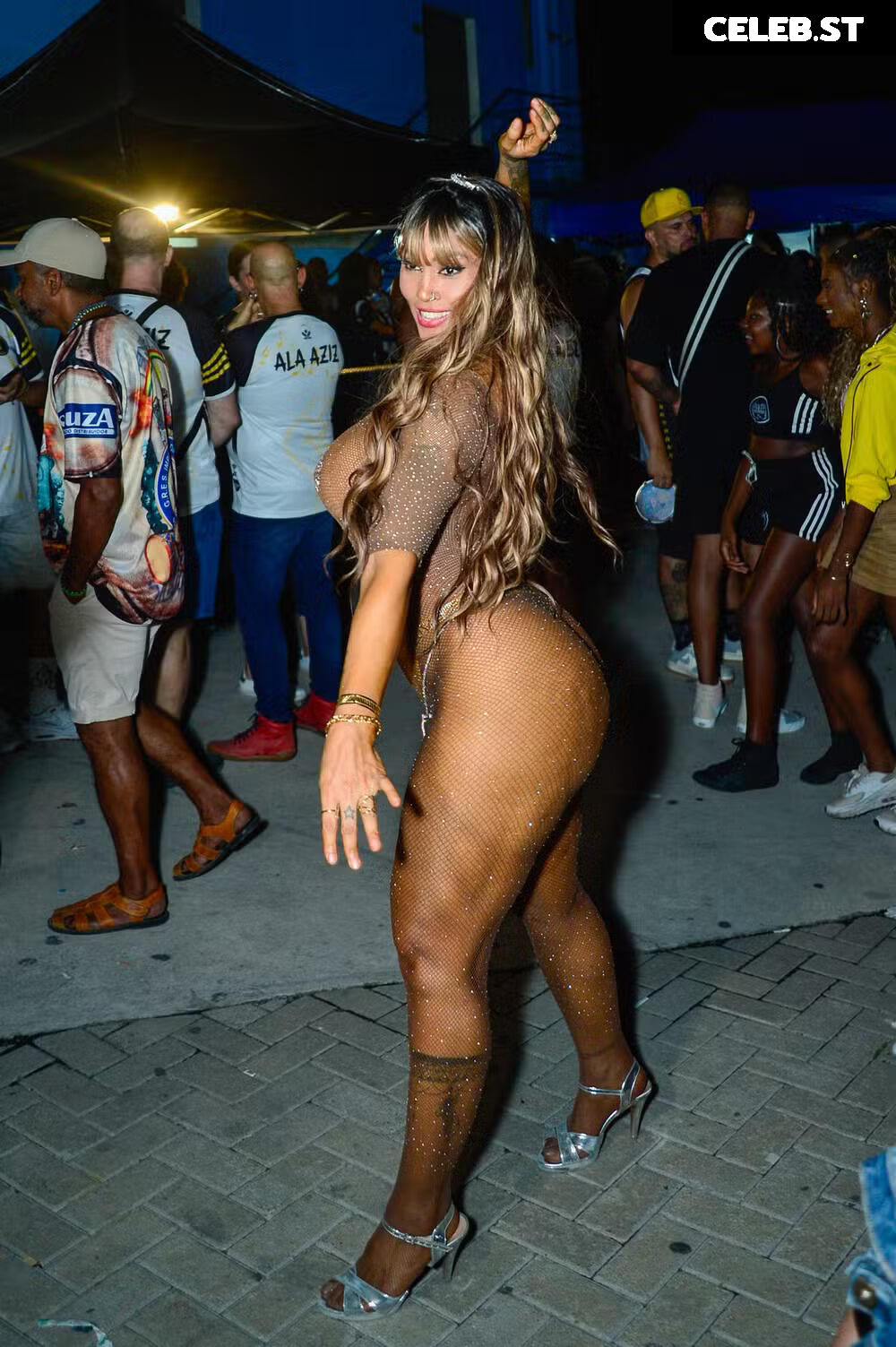 Rosiane Pinheiro Image 10122327